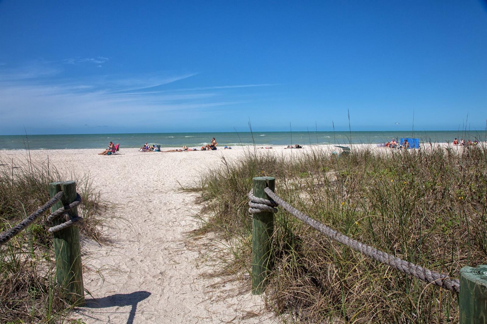 514 PAMETO RD, NOKOMIS, FL, 34275
