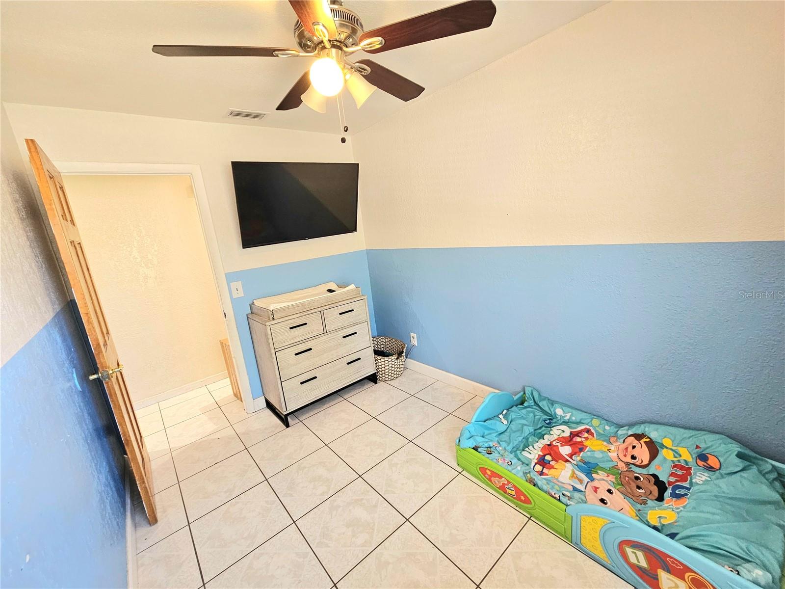 3115 VIA UNO, ORLANDO, FL, 32817