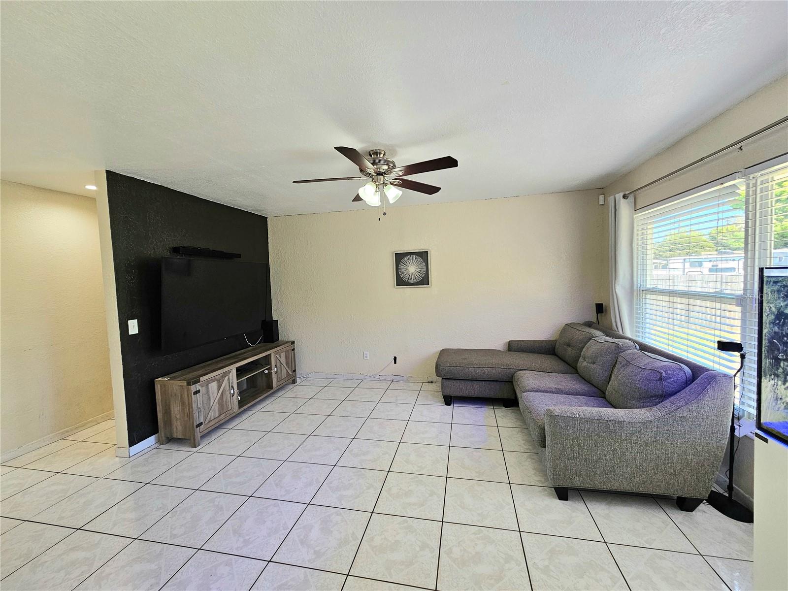 3115 VIA UNO, ORLANDO, FL, 32817