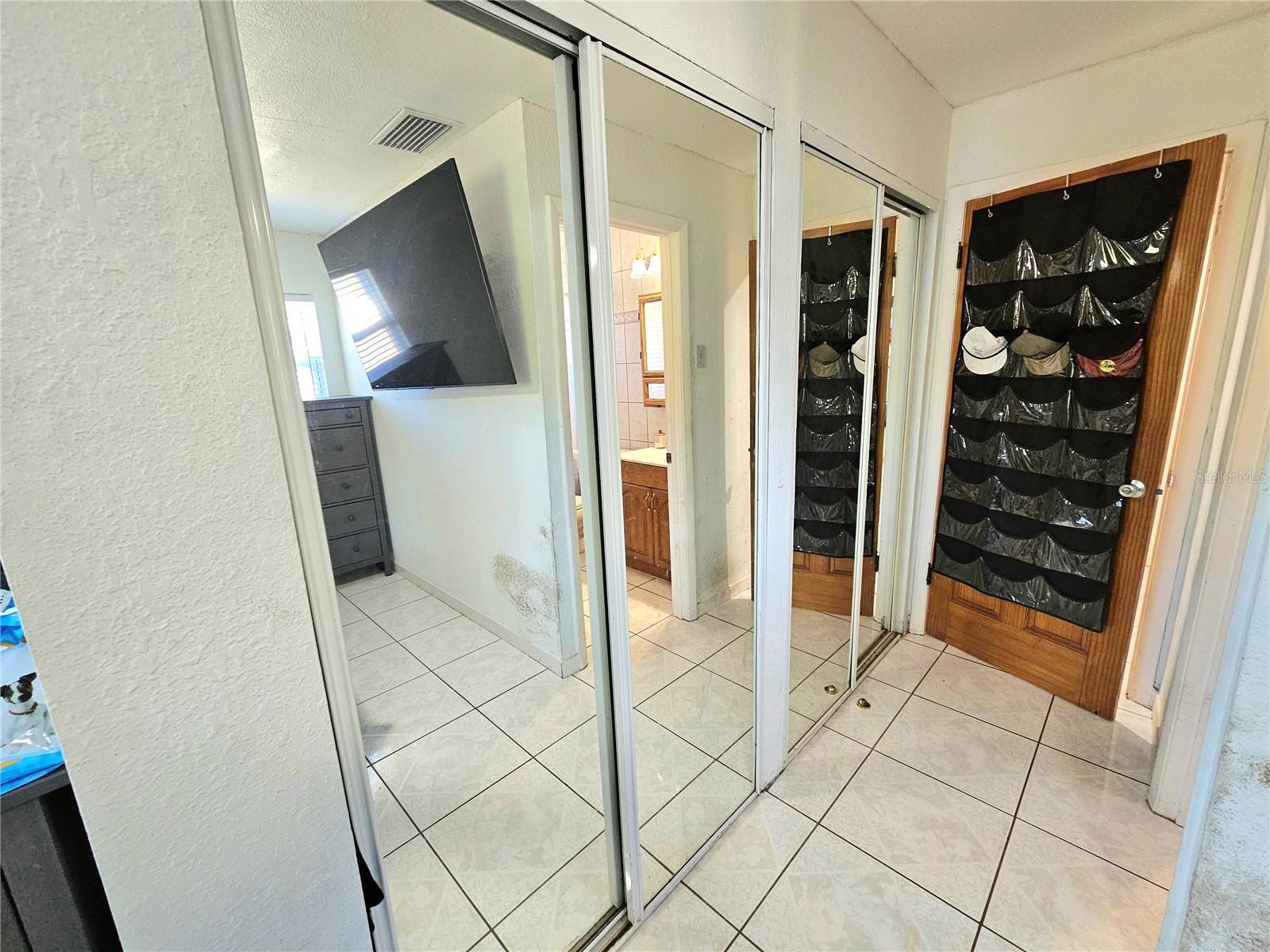 3115 VIA UNO, ORLANDO, FL, 32817