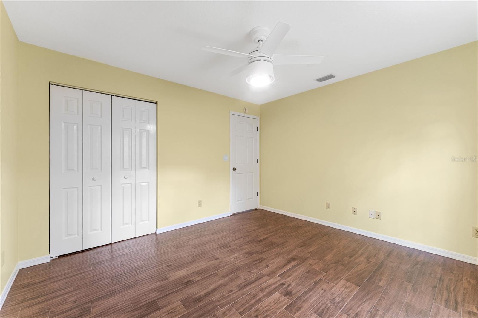 24049 LANDING DR, LUTZ, FL, 33559