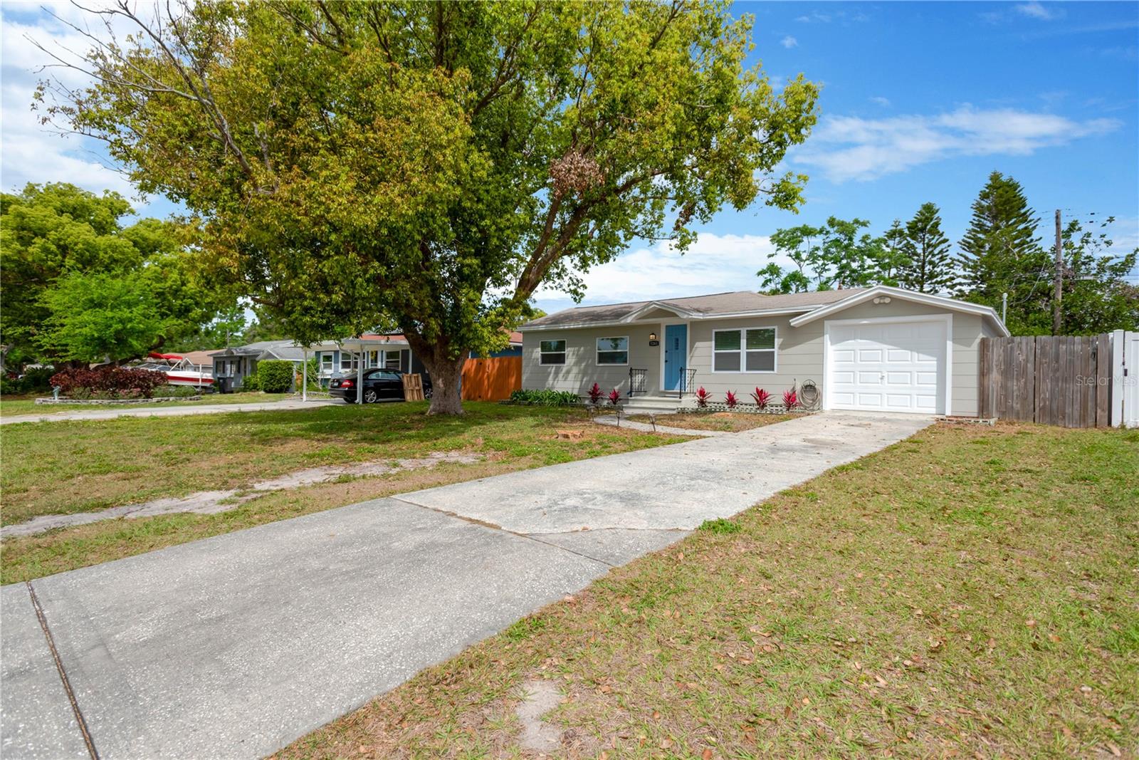 5261 43RD AVE N, ST PETERSBURG, FL, 33709