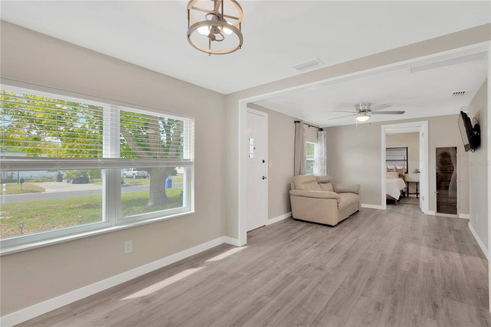 5261 43RD AVE N, ST PETERSBURG, FL, 33709