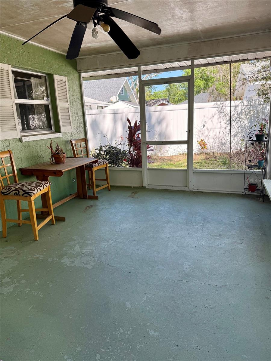 1527 E ELM RD, LAKELAND, FL, 33801