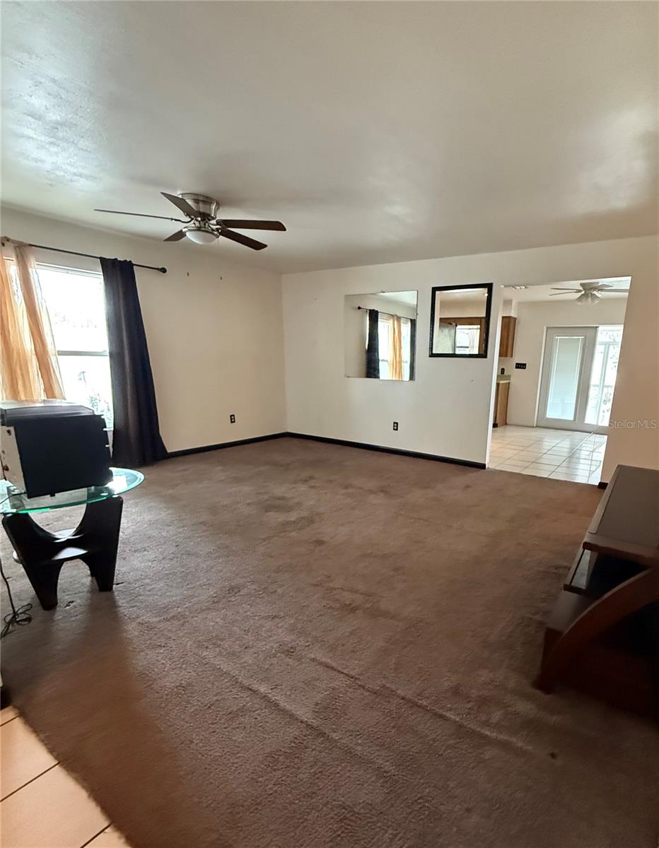 1527 E ELM RD, LAKELAND, FL, 33801
