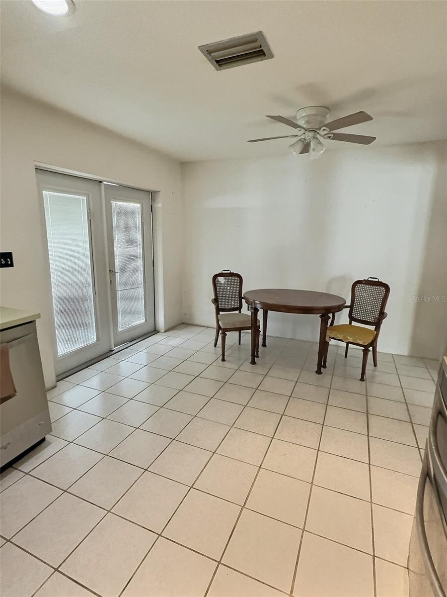 1527 E ELM RD, LAKELAND, FL, 33801
