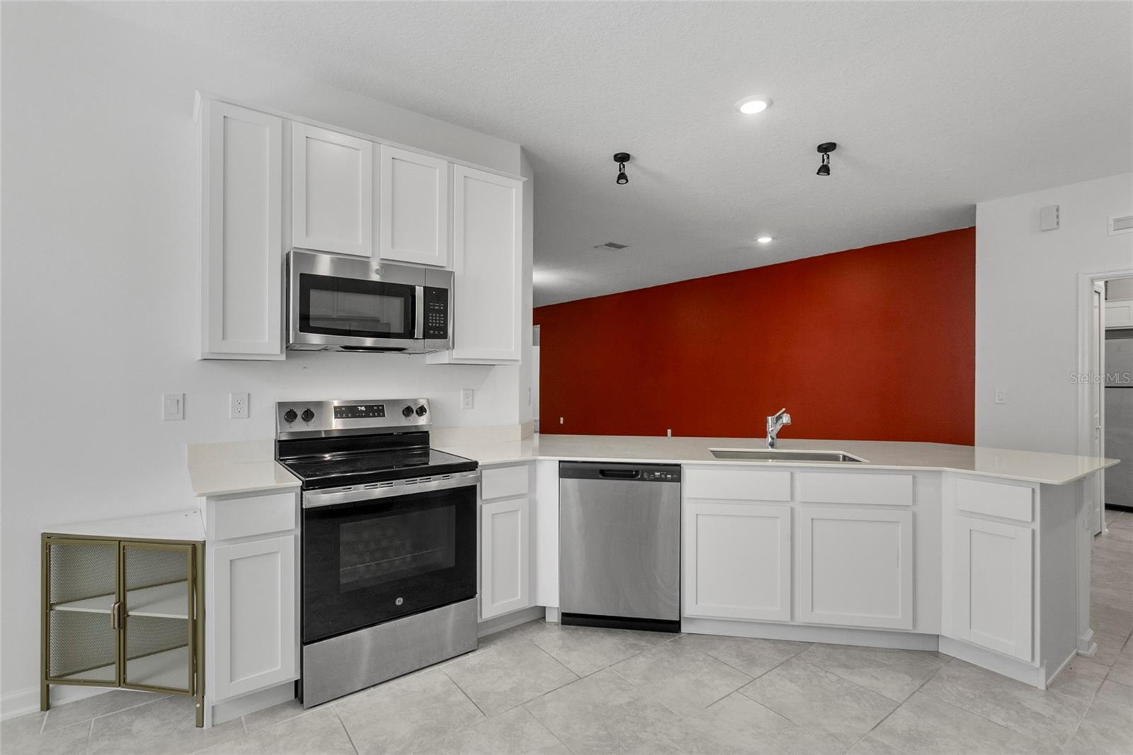 1324 PEACH CREEK DR, OSTEEN, FL, 32764