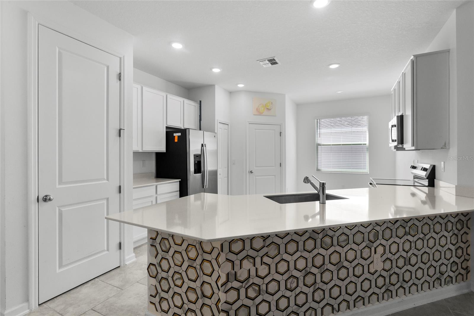 1324 PEACH CREEK DR, OSTEEN, FL, 32764