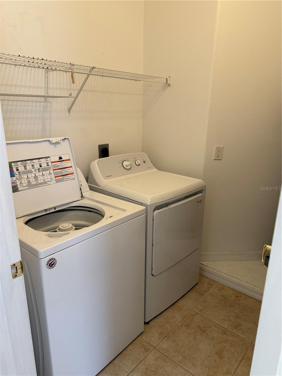 6952 PROSPERITY CIR #408, SARASOTA, FL, 34238