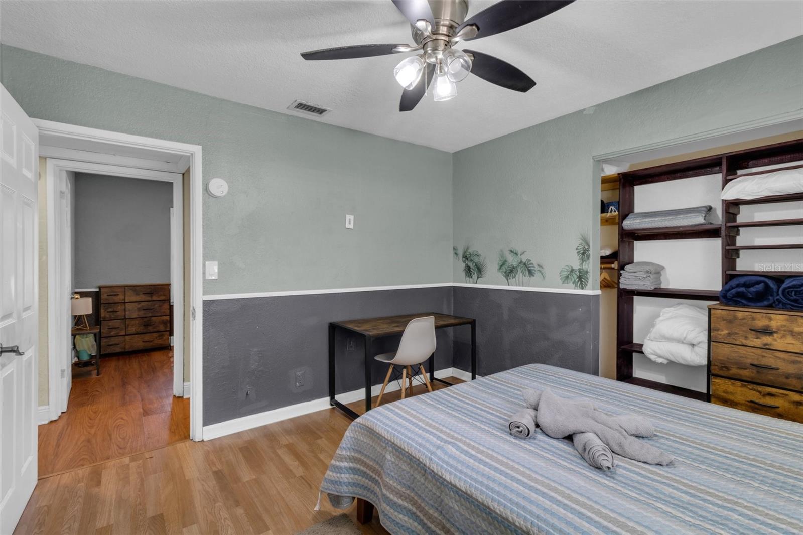 1796 HARBOR DR, CLEARWATER, FL, 33755