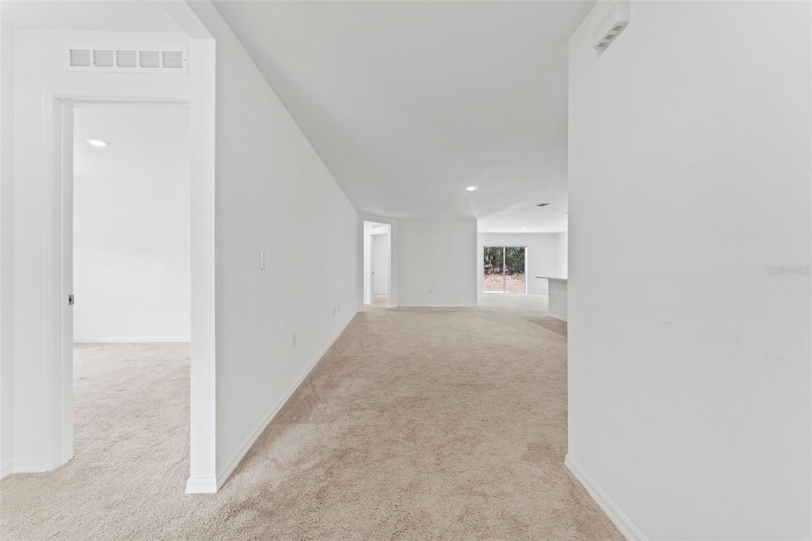 1723 W COUNTRY CLUB BLVD, CITRUS SPRINGS, FL, 34434