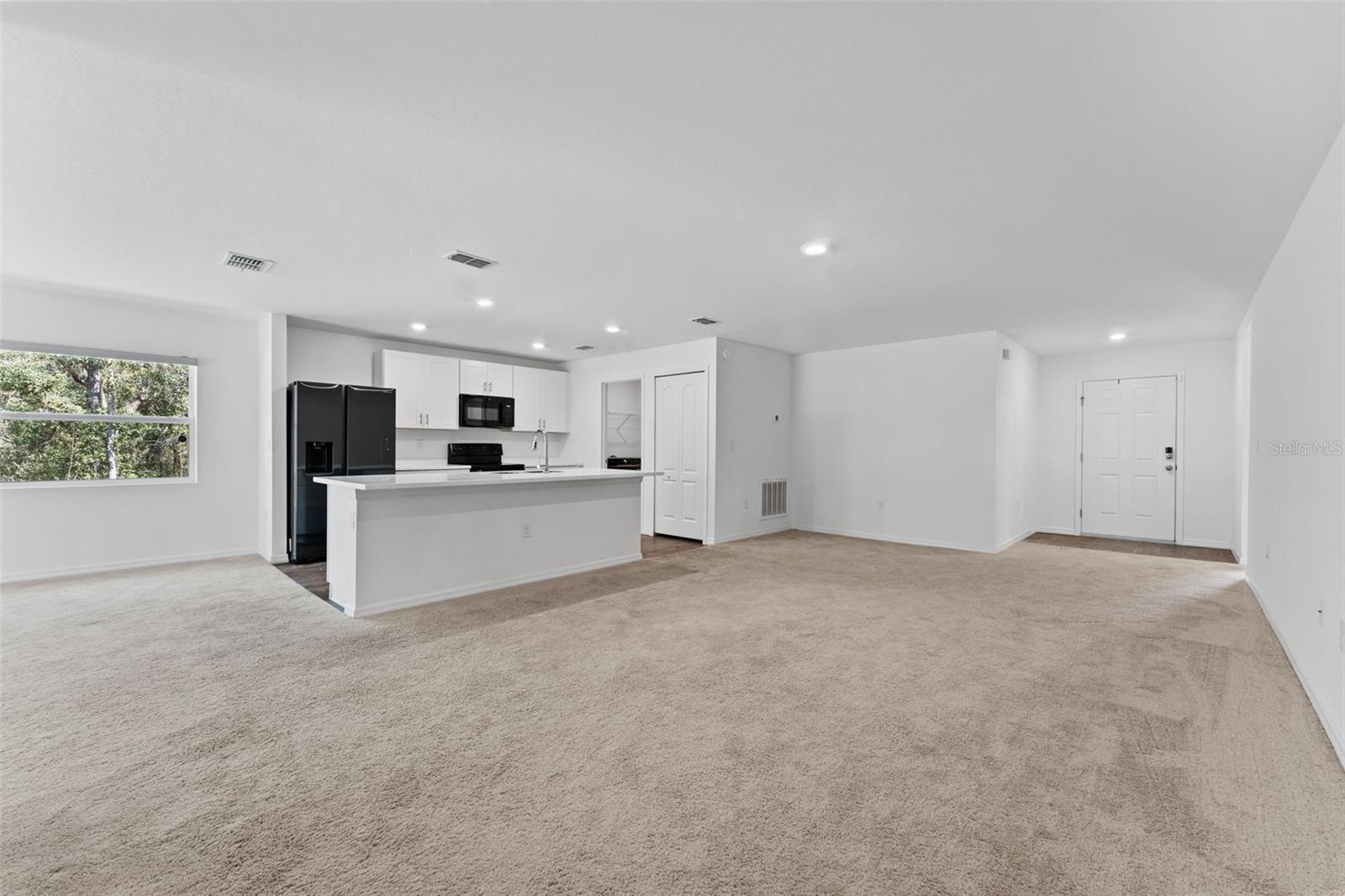 1723 W COUNTRY CLUB BLVD, CITRUS SPRINGS, FL, 34434