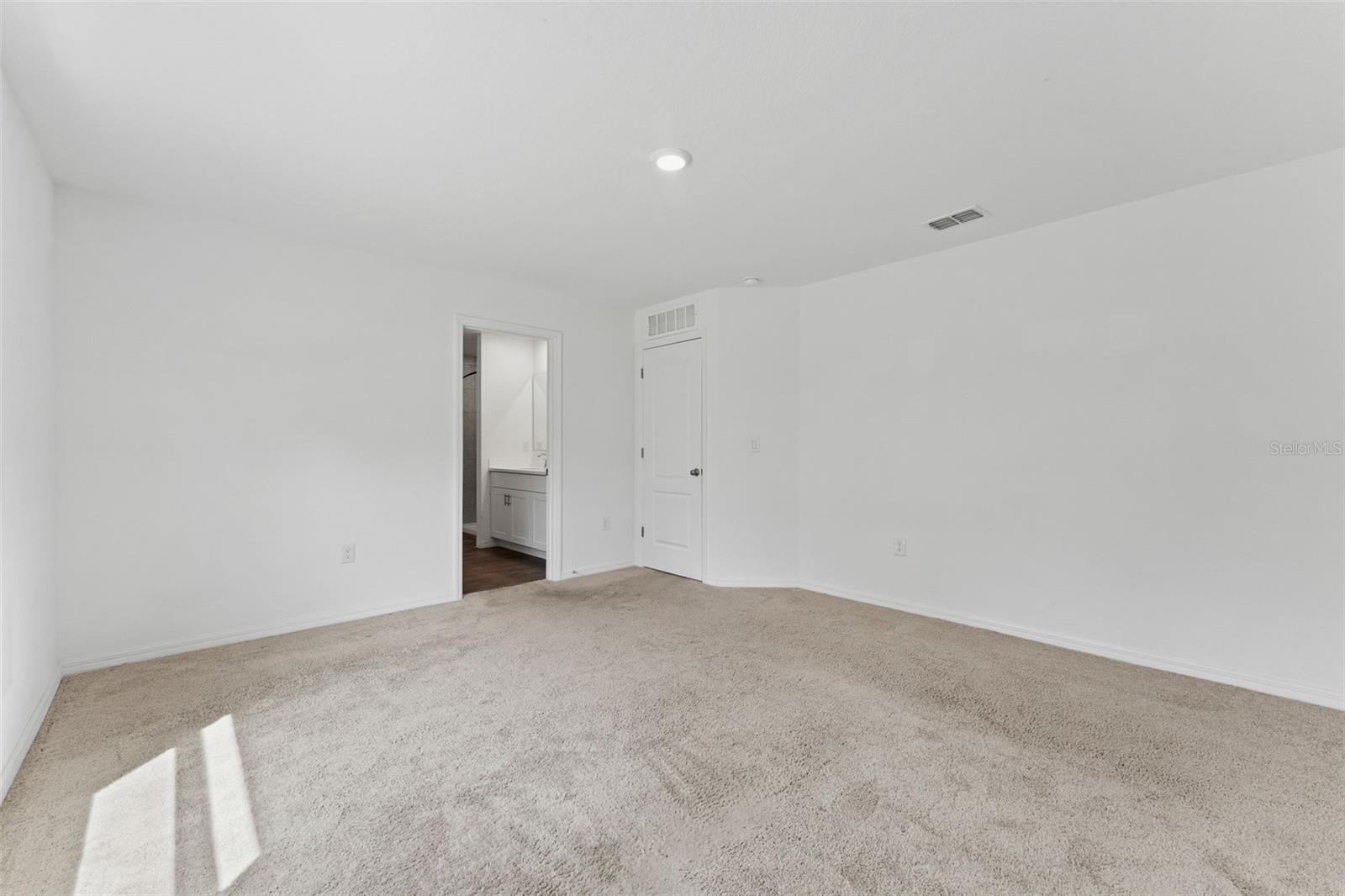1723 W COUNTRY CLUB BLVD, CITRUS SPRINGS, FL, 34434