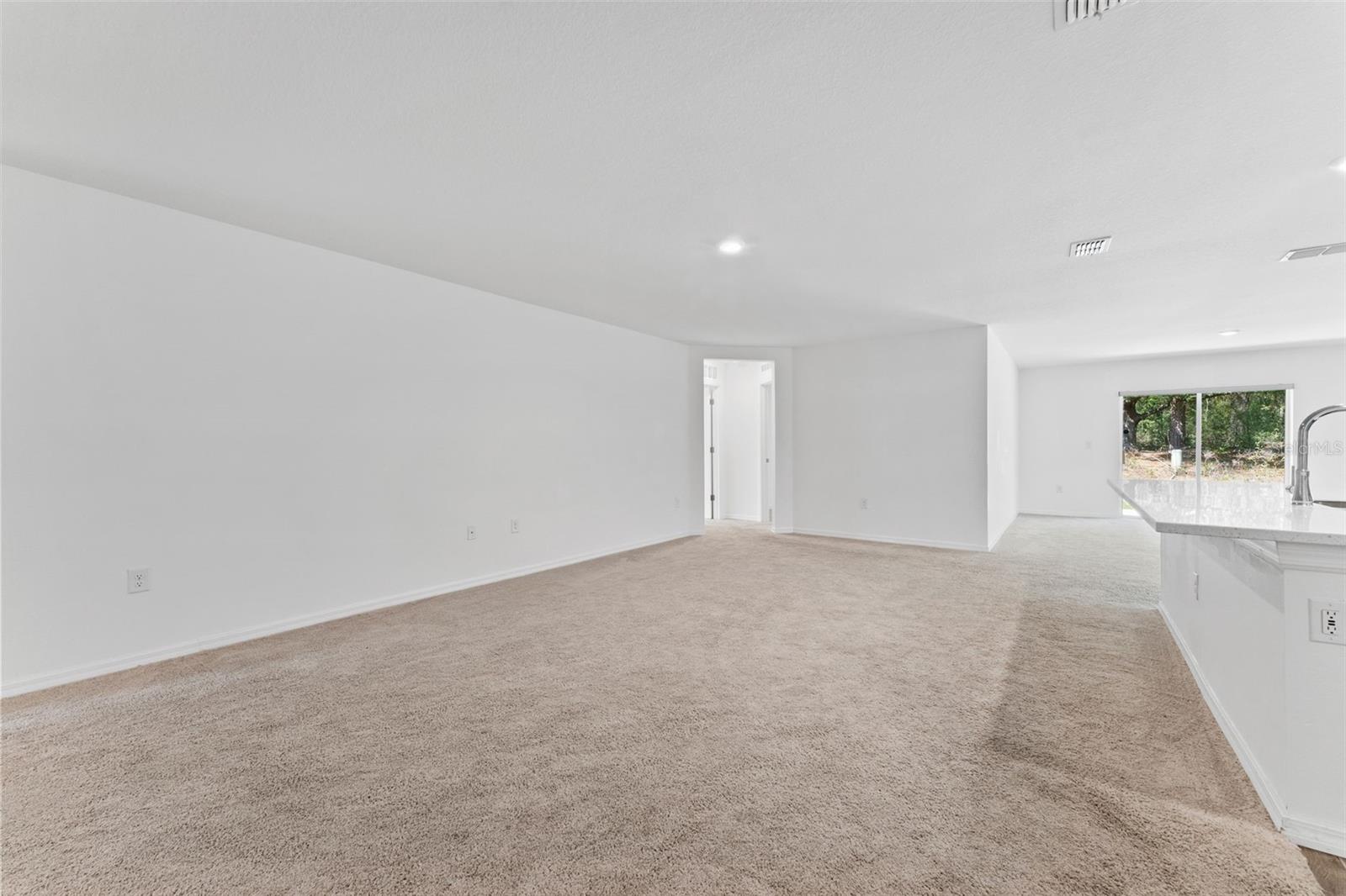 1723 W COUNTRY CLUB BLVD, CITRUS SPRINGS, FL, 34434