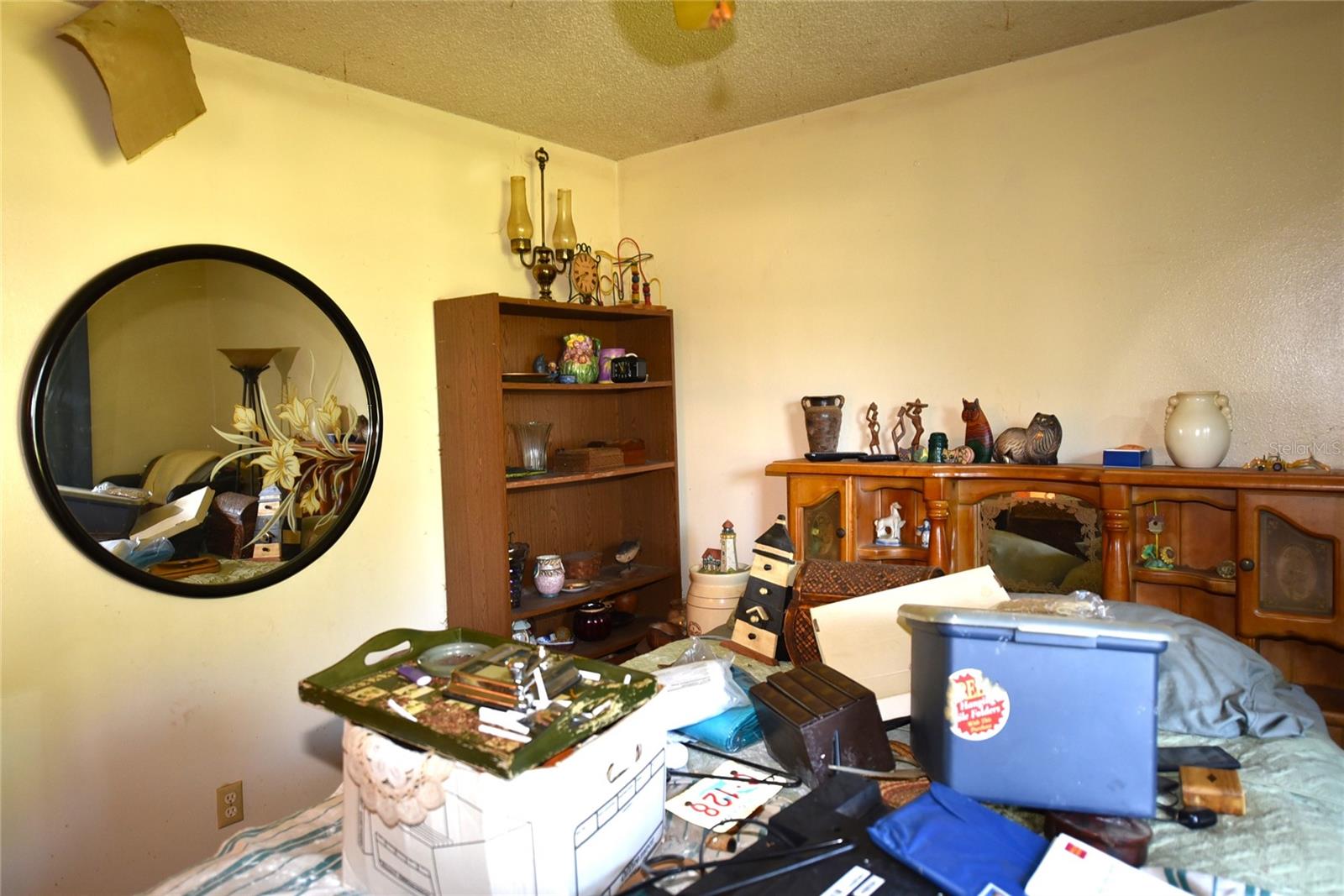 511 MOORE AVE, SEFFNER, FL, 33584