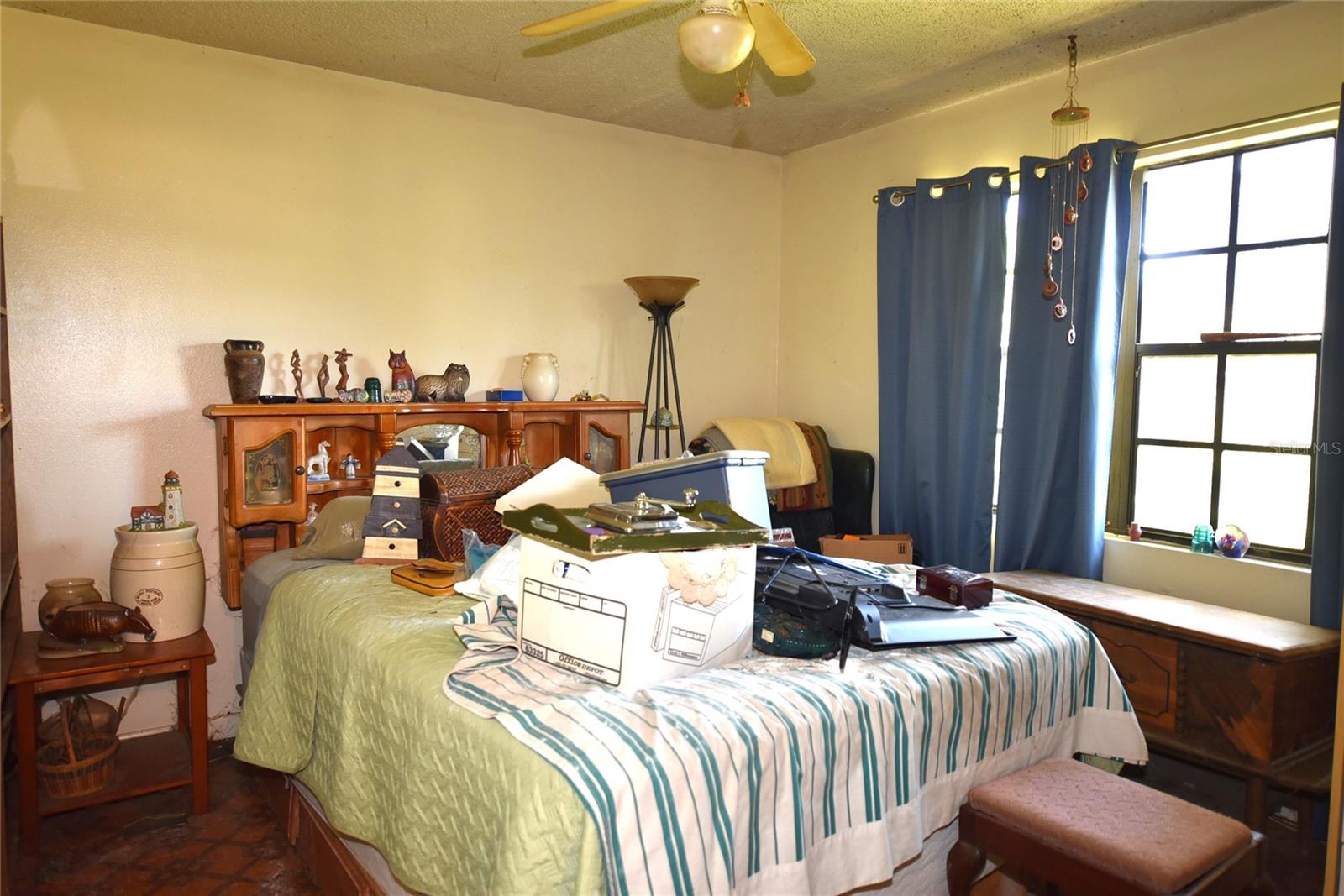511 MOORE AVE, SEFFNER, FL, 33584
