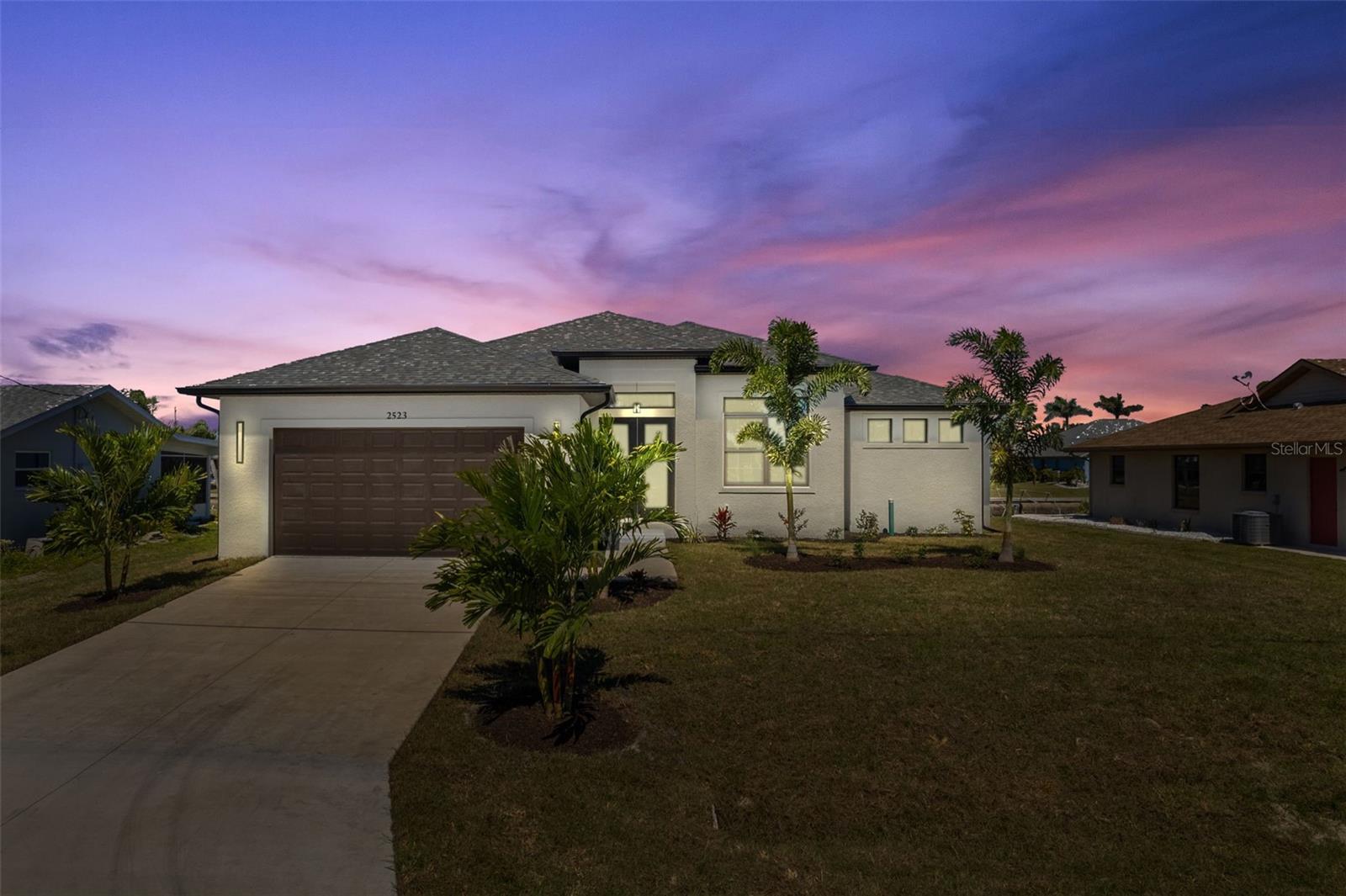 2523 DIXON TER, PORT CHARLOTTE, FL, 33981