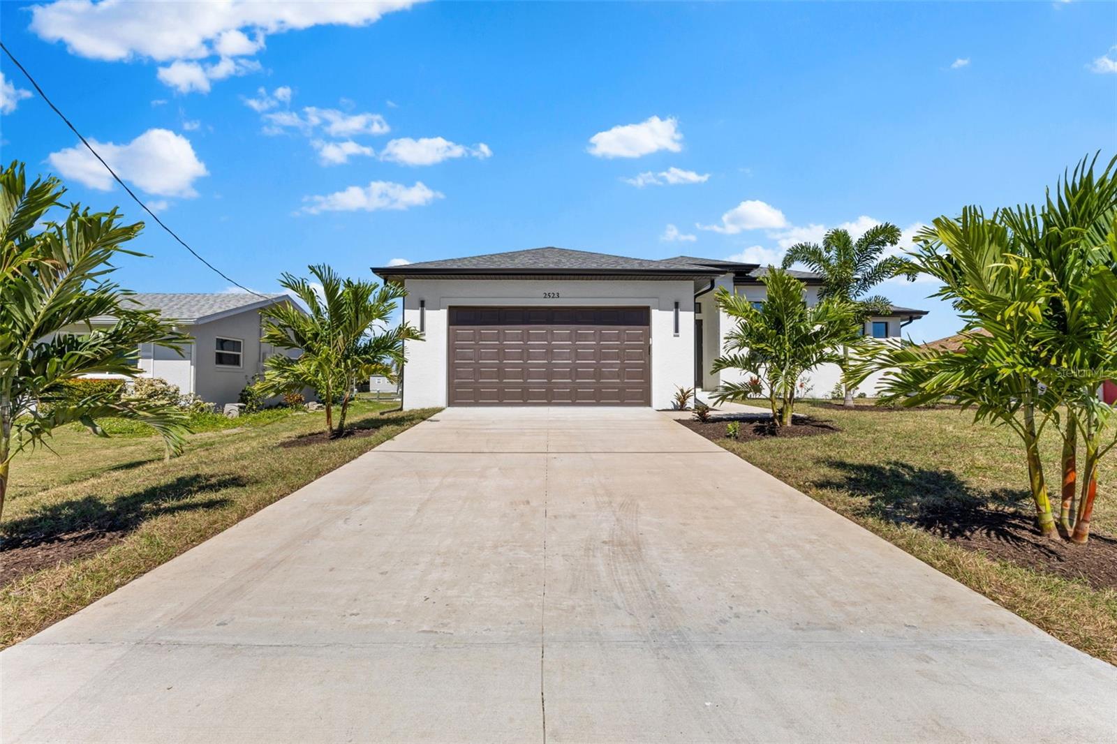 2523 DIXON TER, PORT CHARLOTTE, FL, 33981