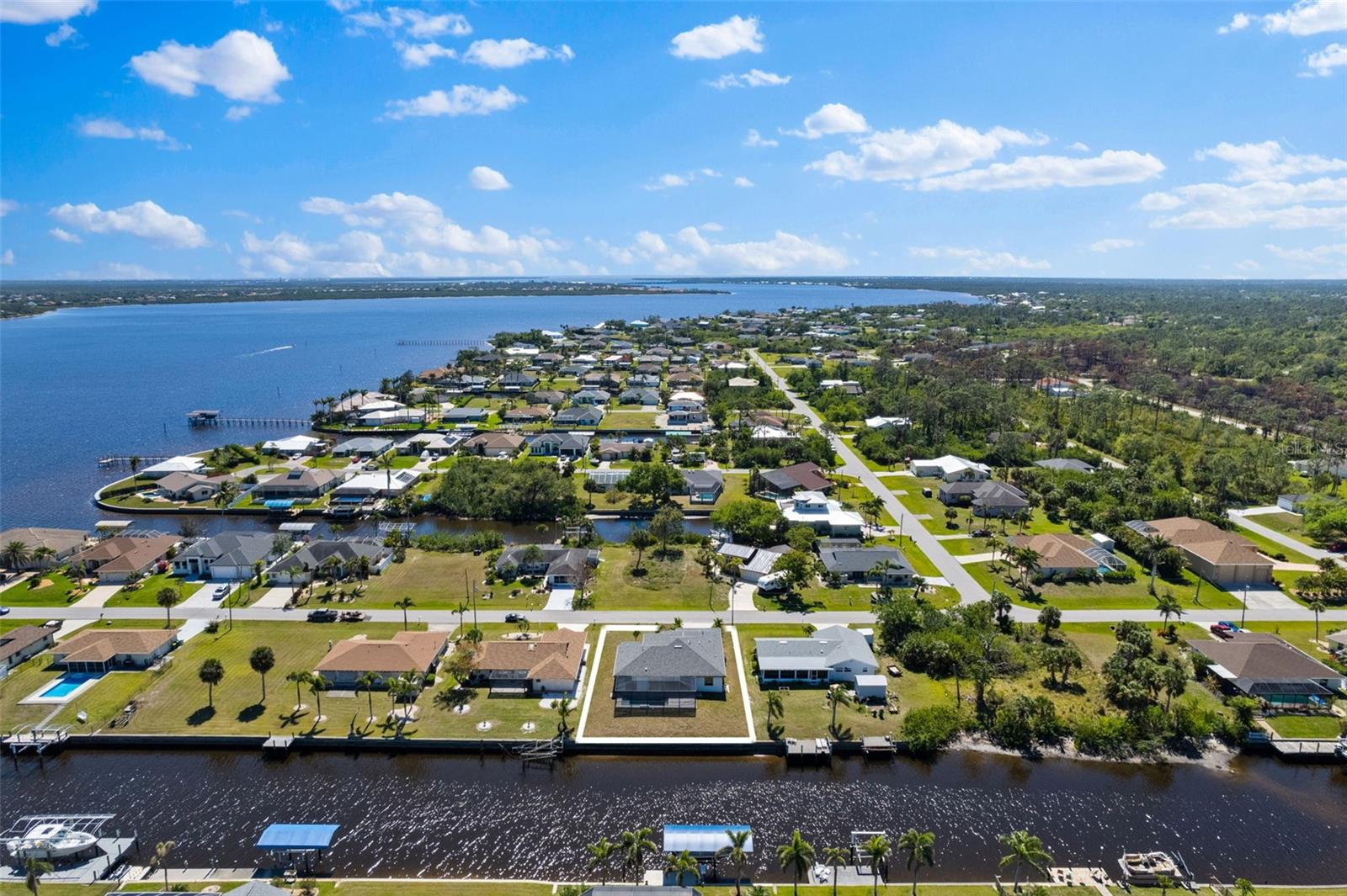 2523 DIXON TER, PORT CHARLOTTE, FL, 33981