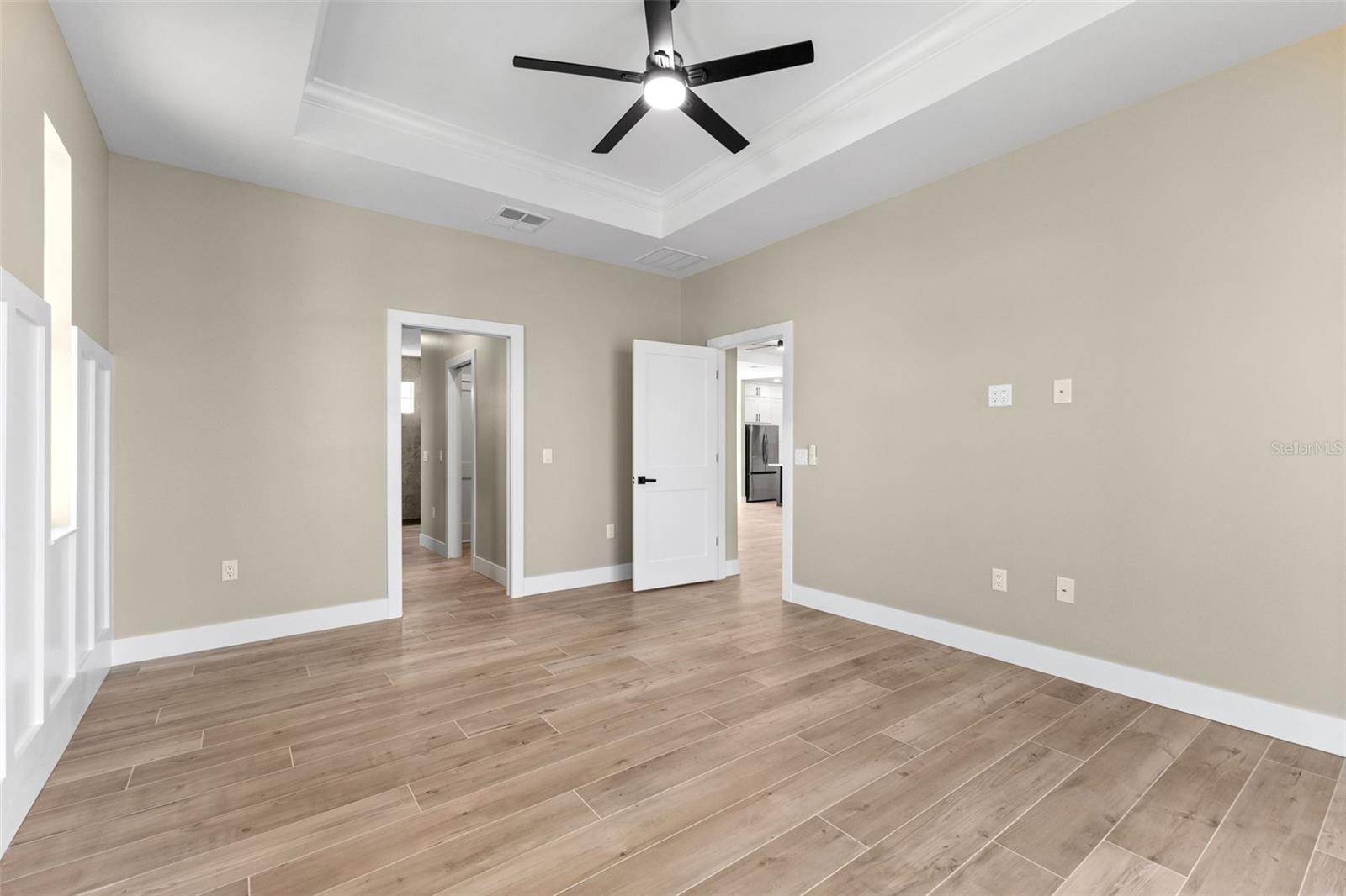 2523 DIXON TER, PORT CHARLOTTE, FL, 33981