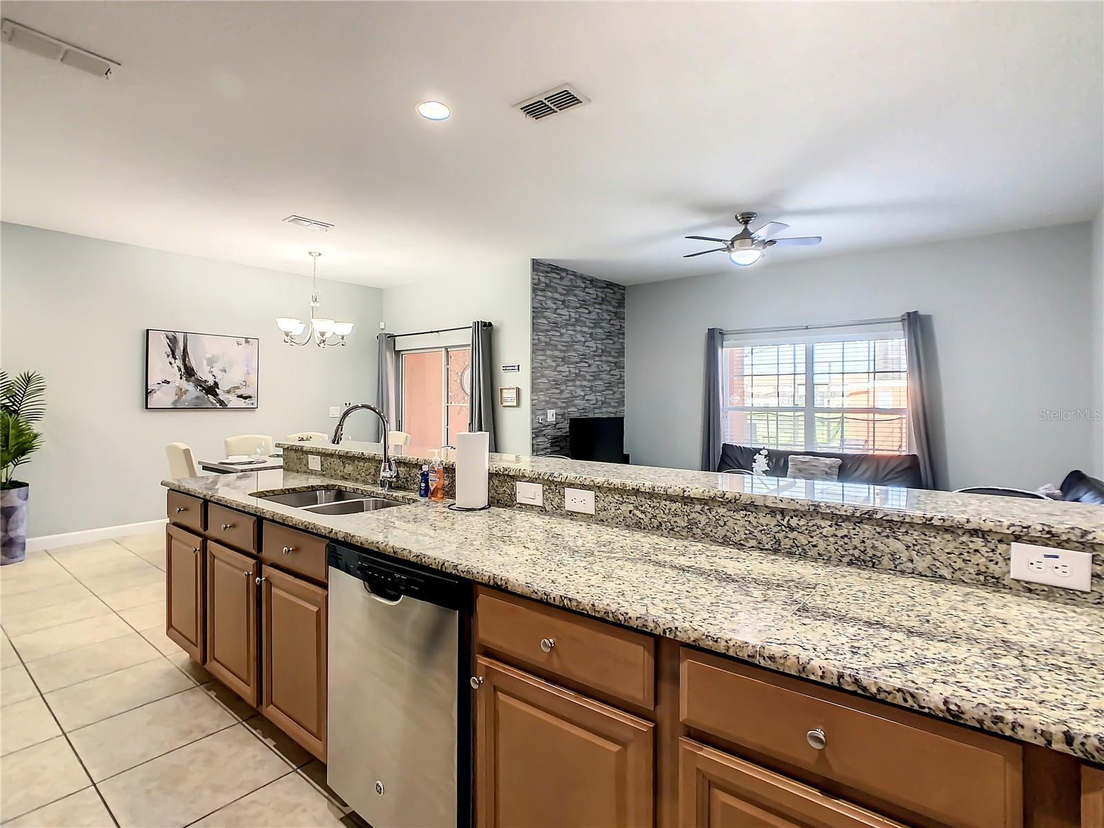 8845 CANDY PALM RD, KISSIMMEE, FL, 34747