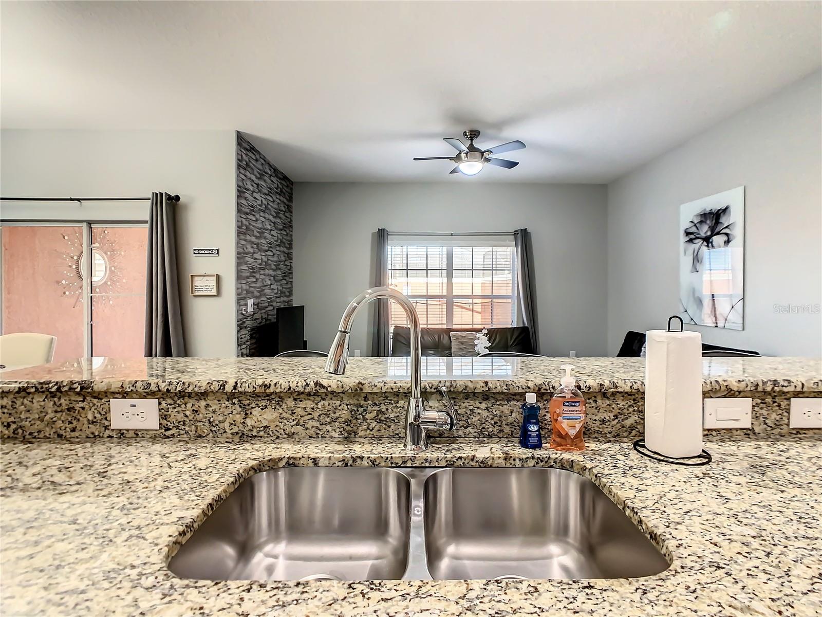 8845 CANDY PALM RD, KISSIMMEE, FL, 34747