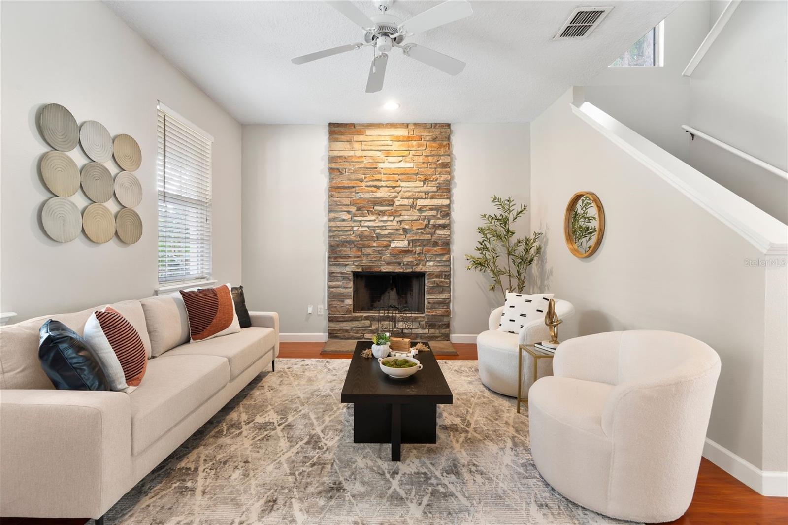 2005 E GRANT AVE, ORLANDO, FL, 32806