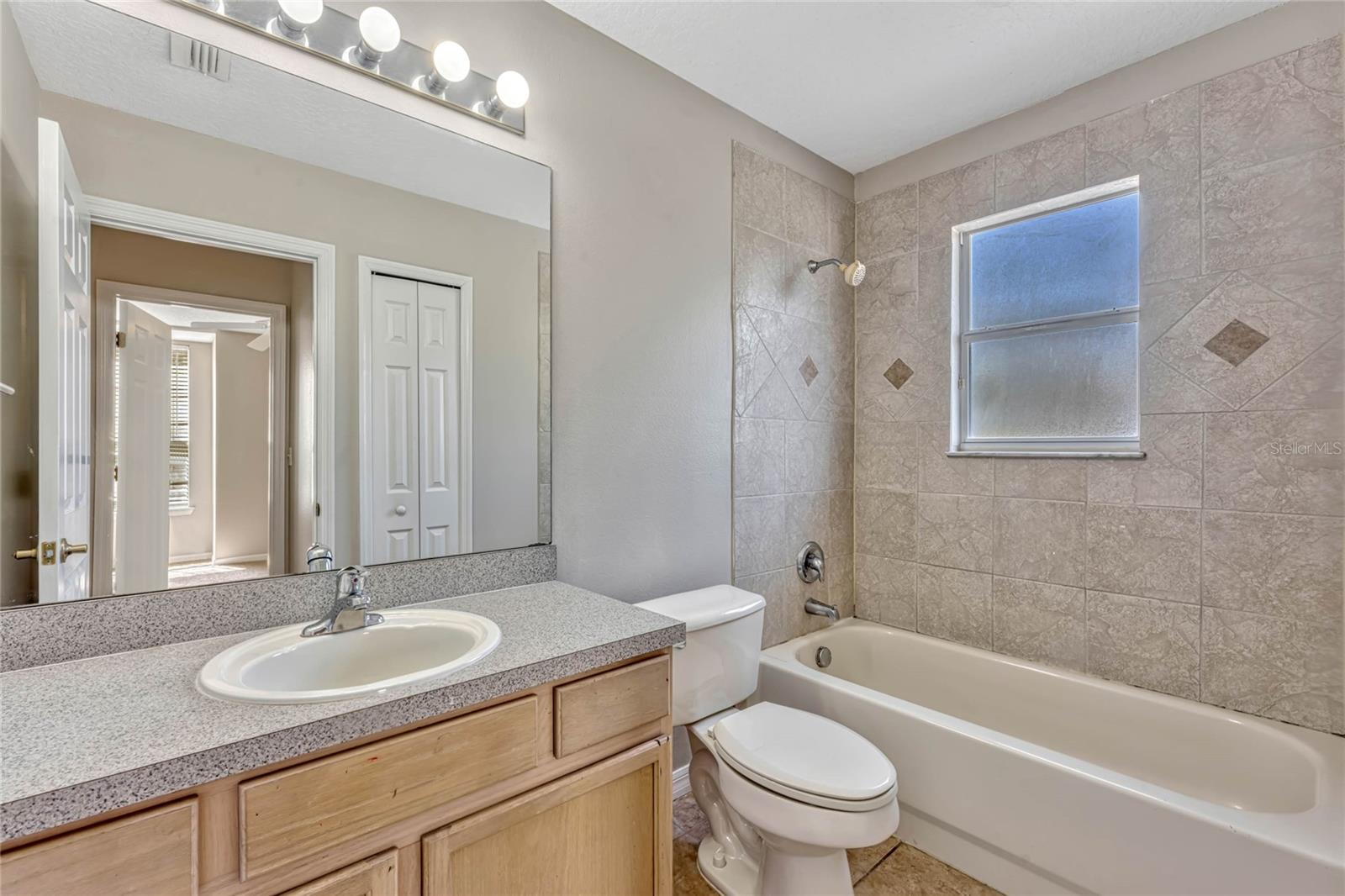 2005 E GRANT AVE, ORLANDO, FL, 32806