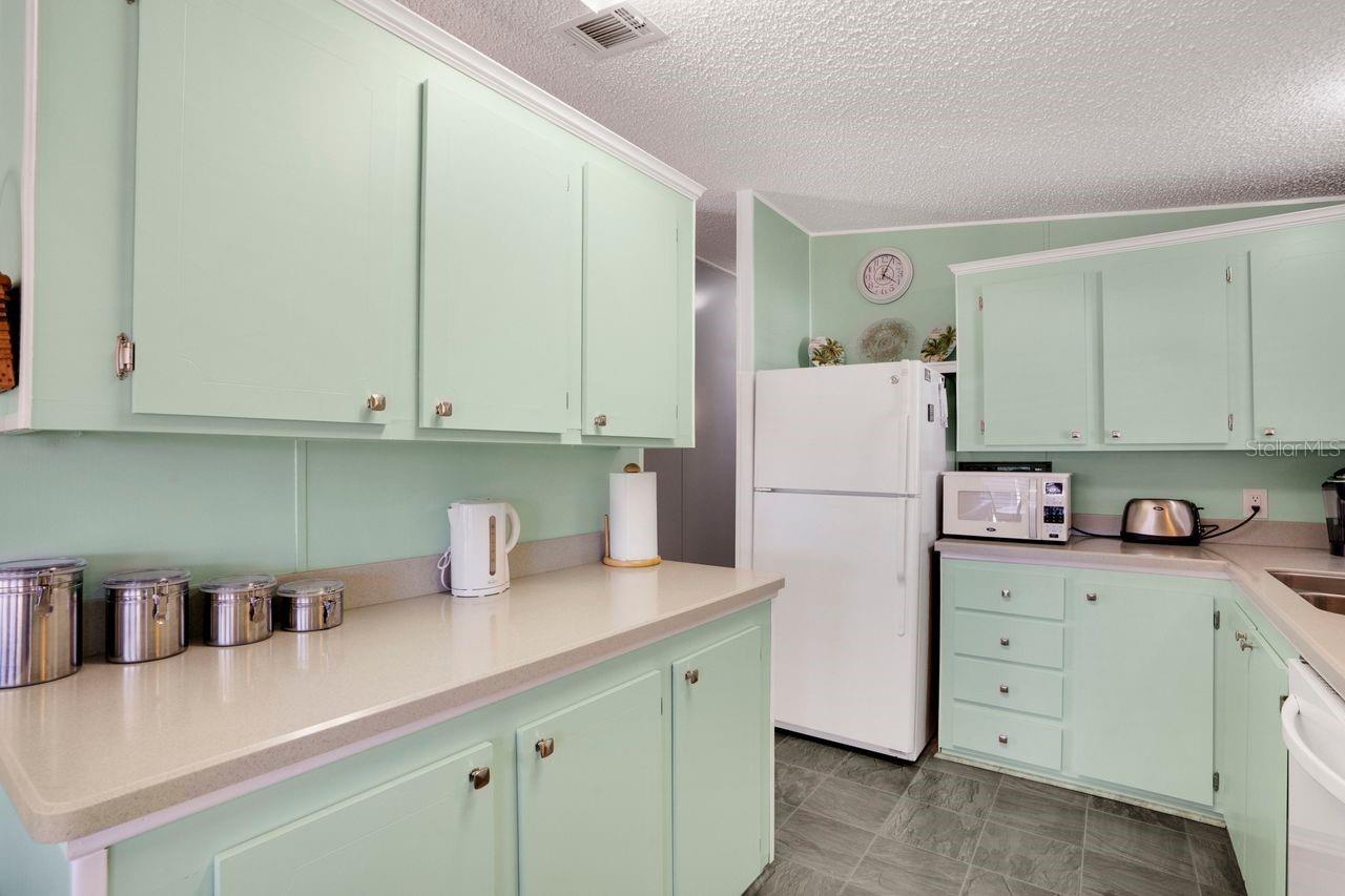 709 RIVERVIEW CIR, NORTH PORT, FL, 34287