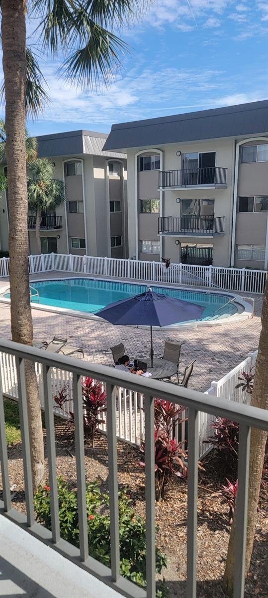 4610 W GRAY ST #207, TAMPA, FL, 33609