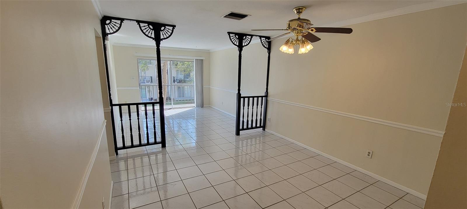 4610 W GRAY ST #207, TAMPA, FL, 33609