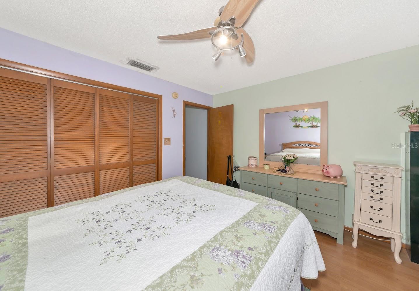 A4645418 Property Photo