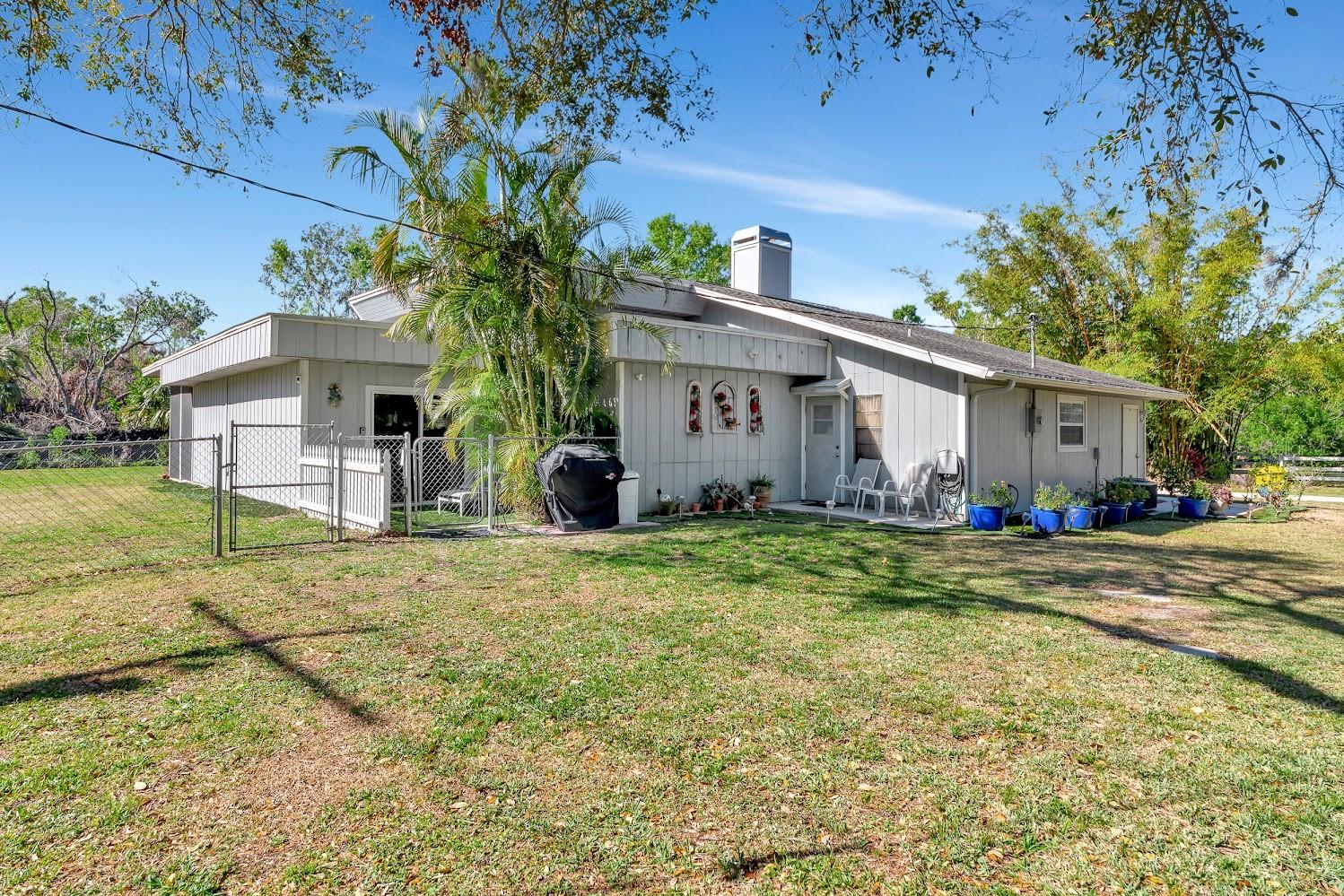 A4645418 Property Photo