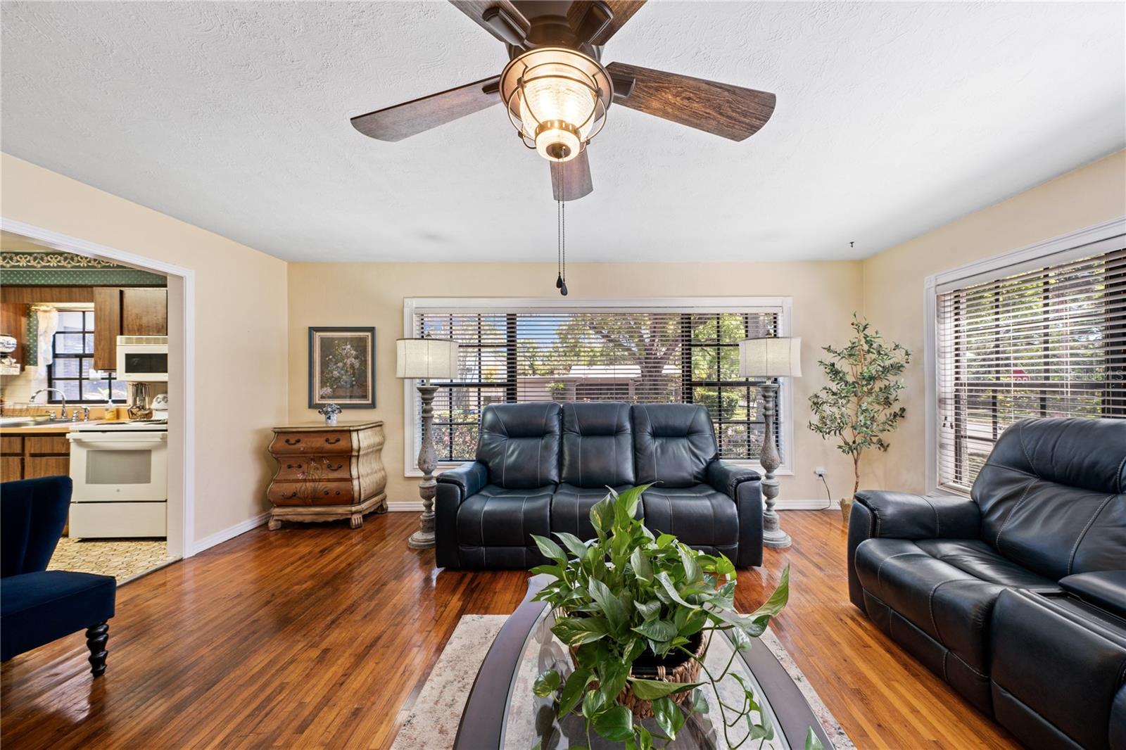 2207 W OHIO AVE, TAMPA, FL, 33607