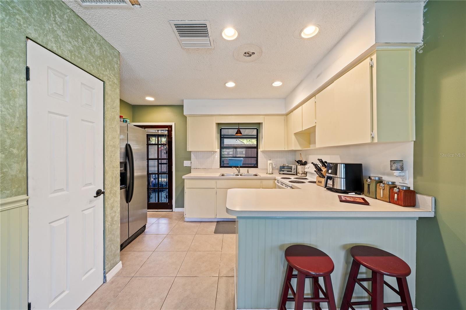 2207 W OHIO AVE, TAMPA, FL, 33607
