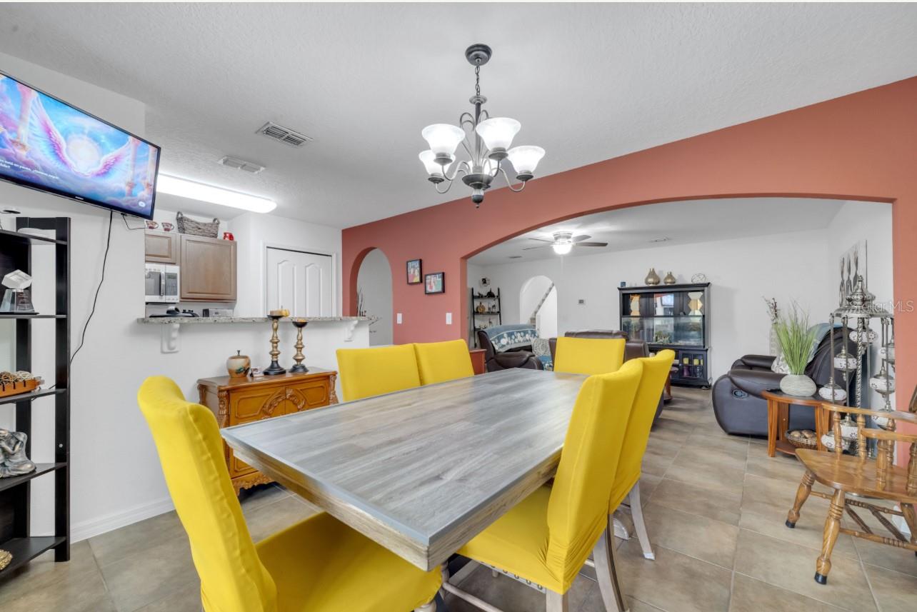 2906 CLARABELLE CT, KISSIMMEE, FL, 34743