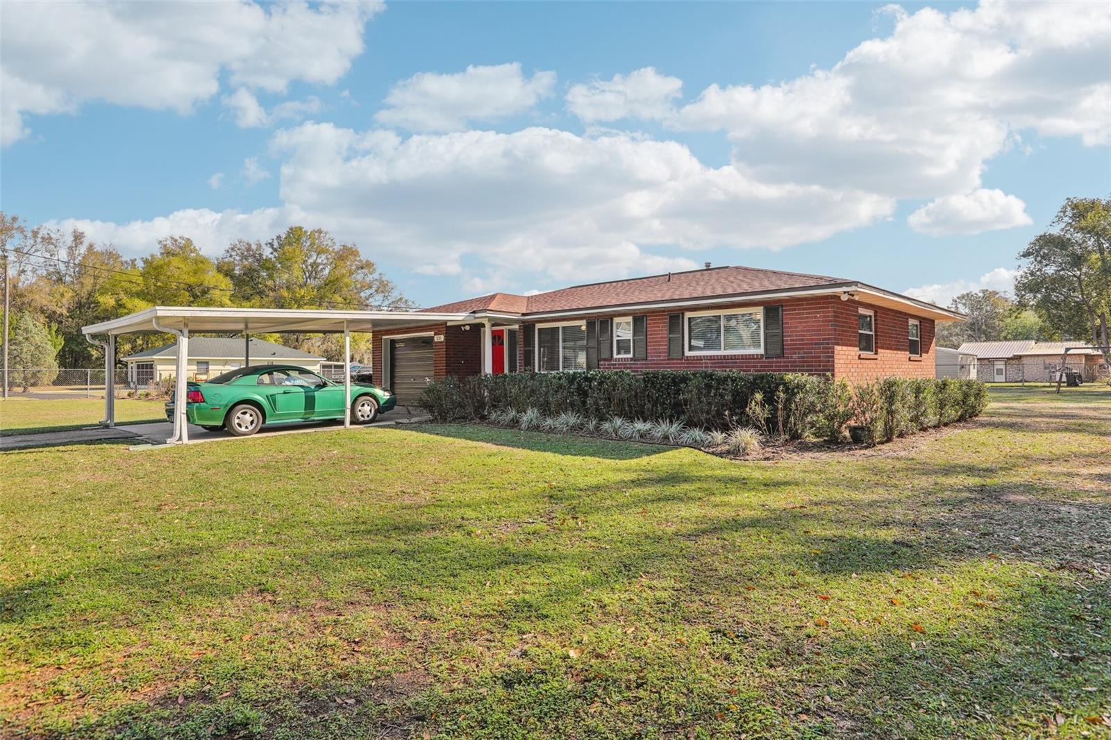 231 CR 482S, LAKE PANASOFFKEE, FL, 33538