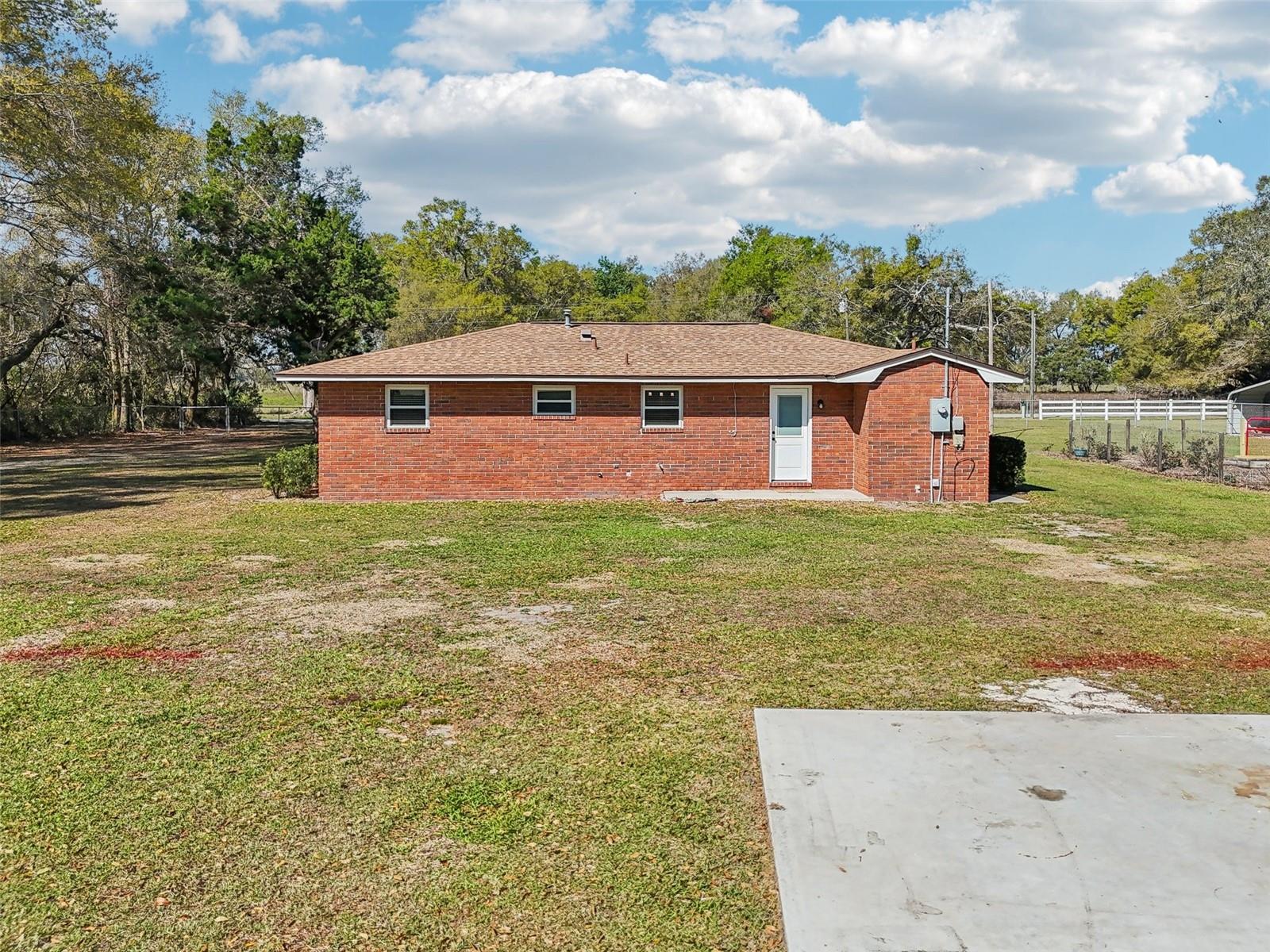231 CR 482S, LAKE PANASOFFKEE, FL, 33538