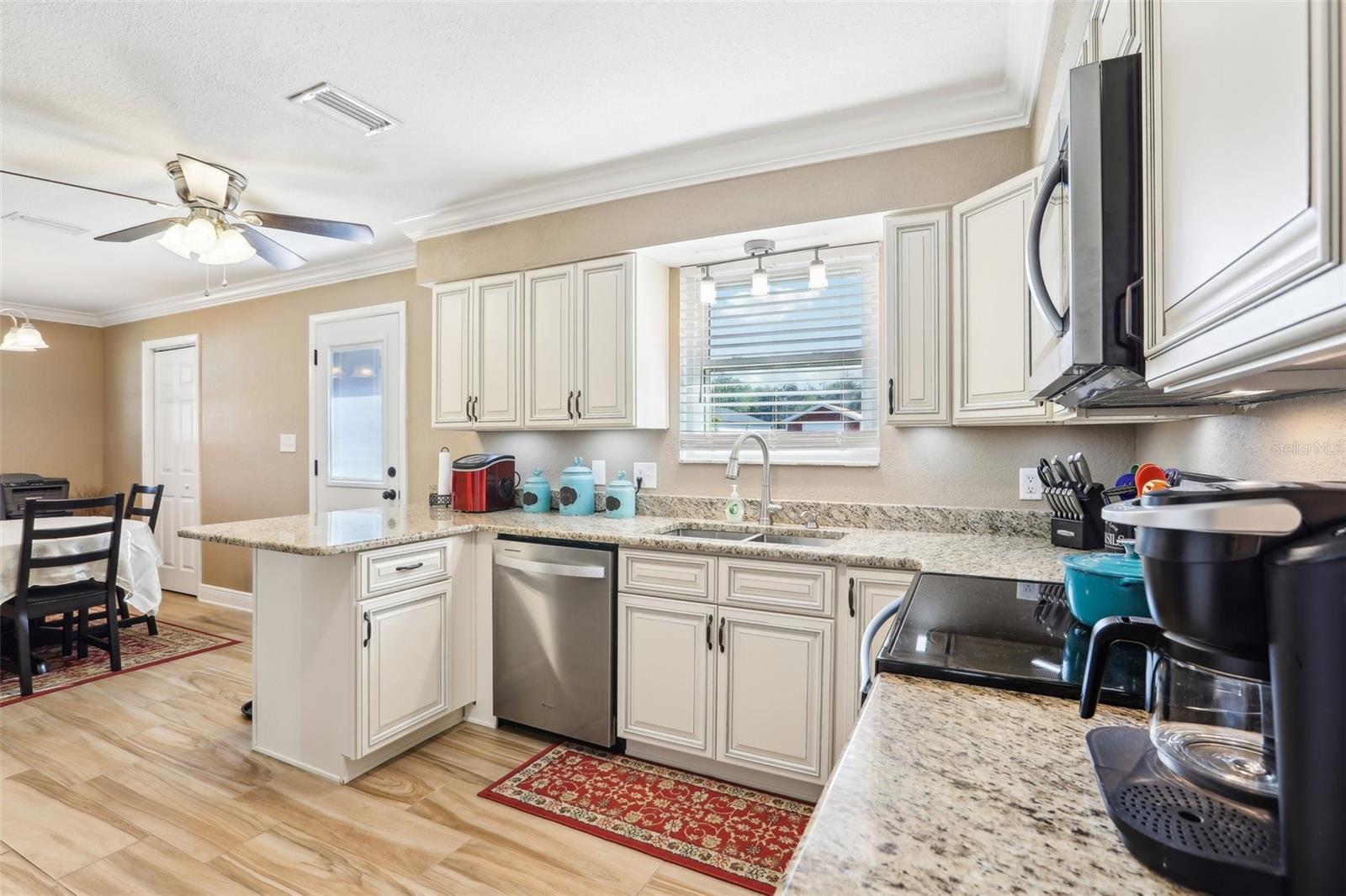 231 CR 482S, LAKE PANASOFFKEE, FL, 33538