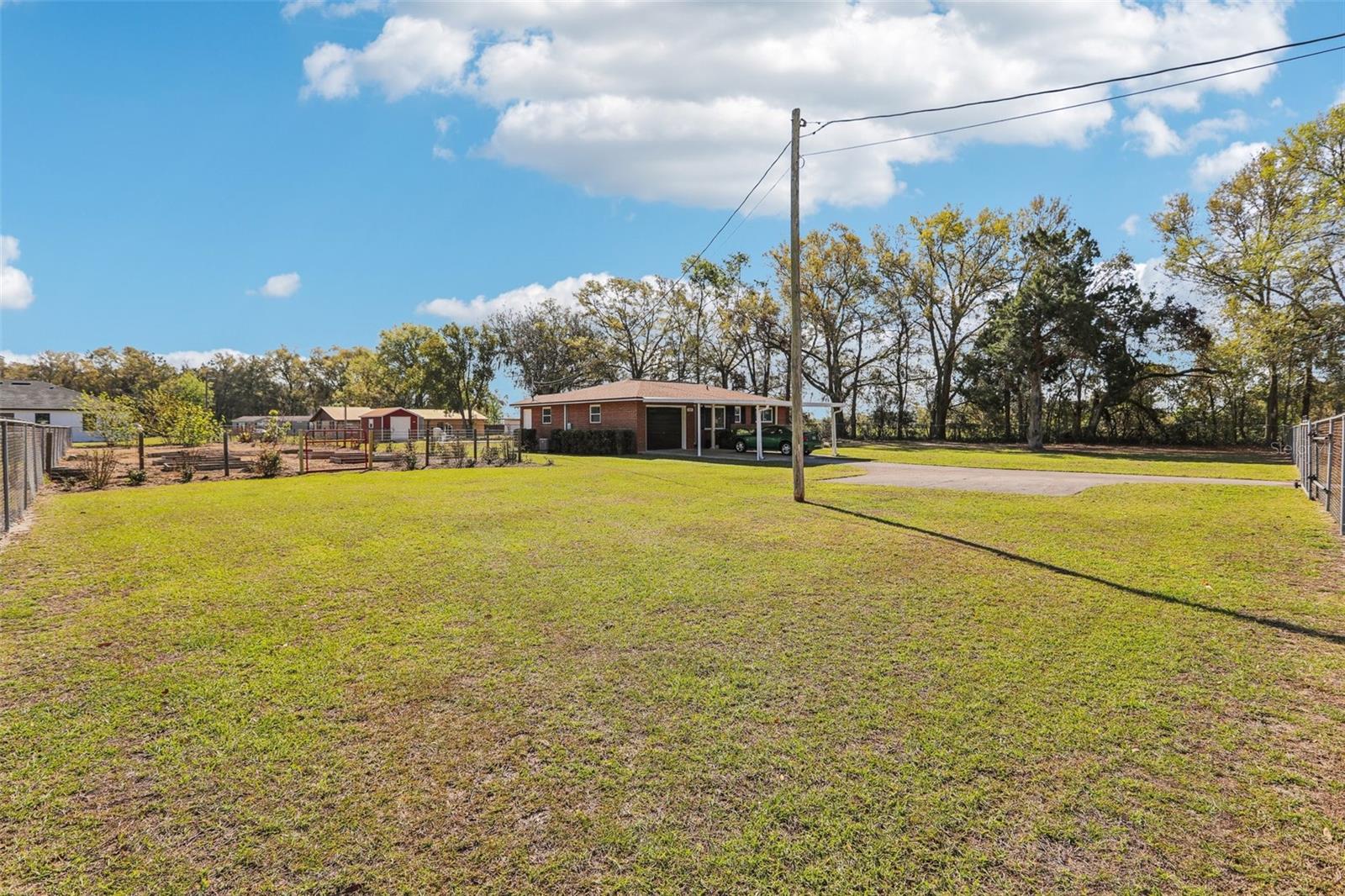 231 CR 482S, LAKE PANASOFFKEE, FL, 33538