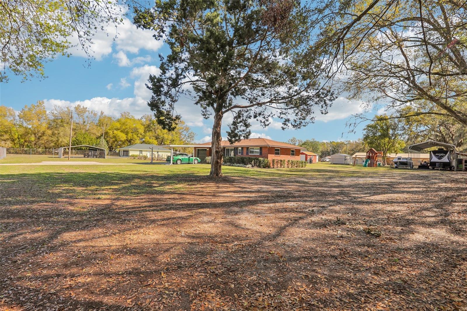 231 CR 482S, LAKE PANASOFFKEE, FL, 33538