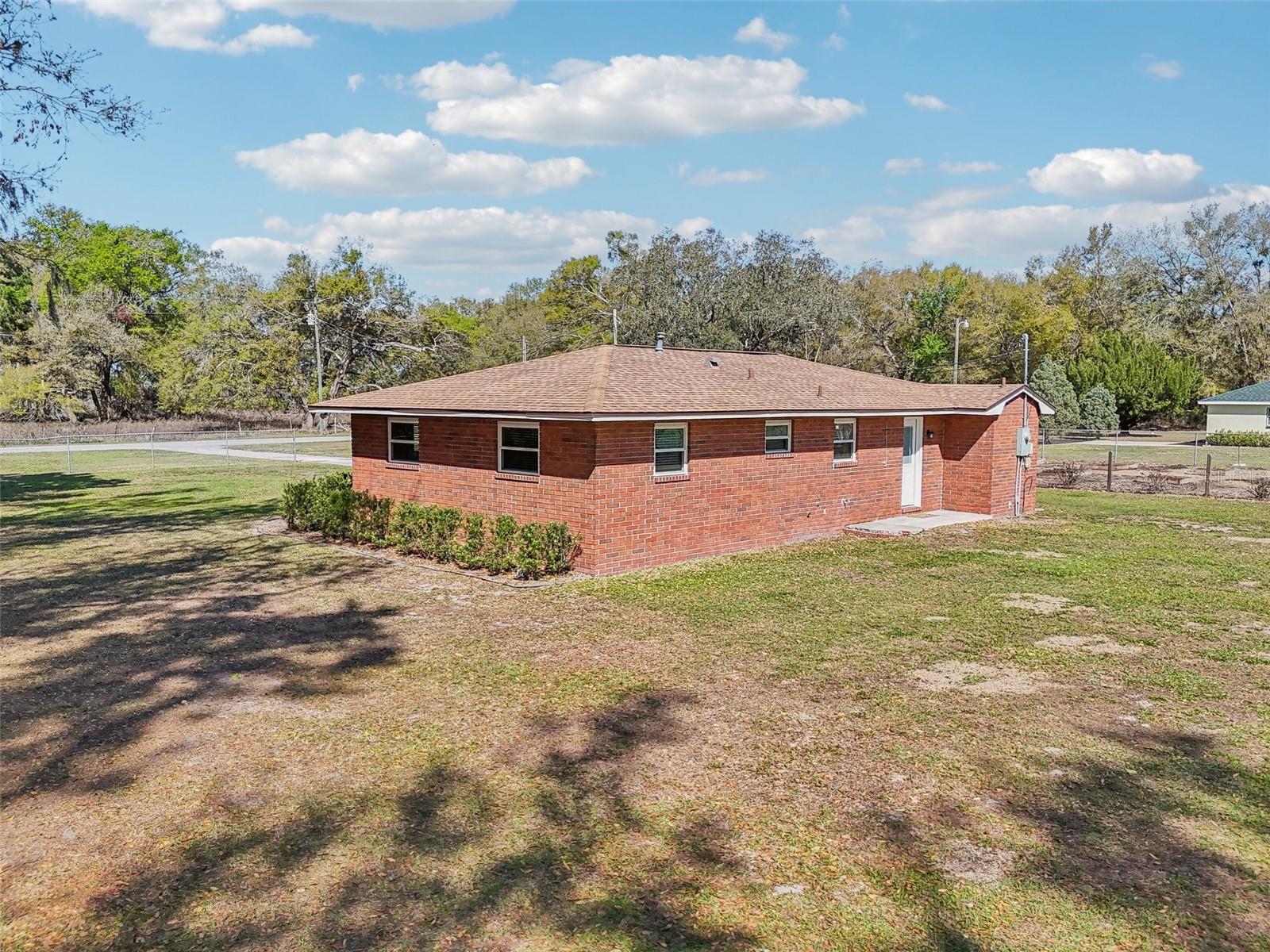 231 CR 482S, LAKE PANASOFFKEE, FL, 33538