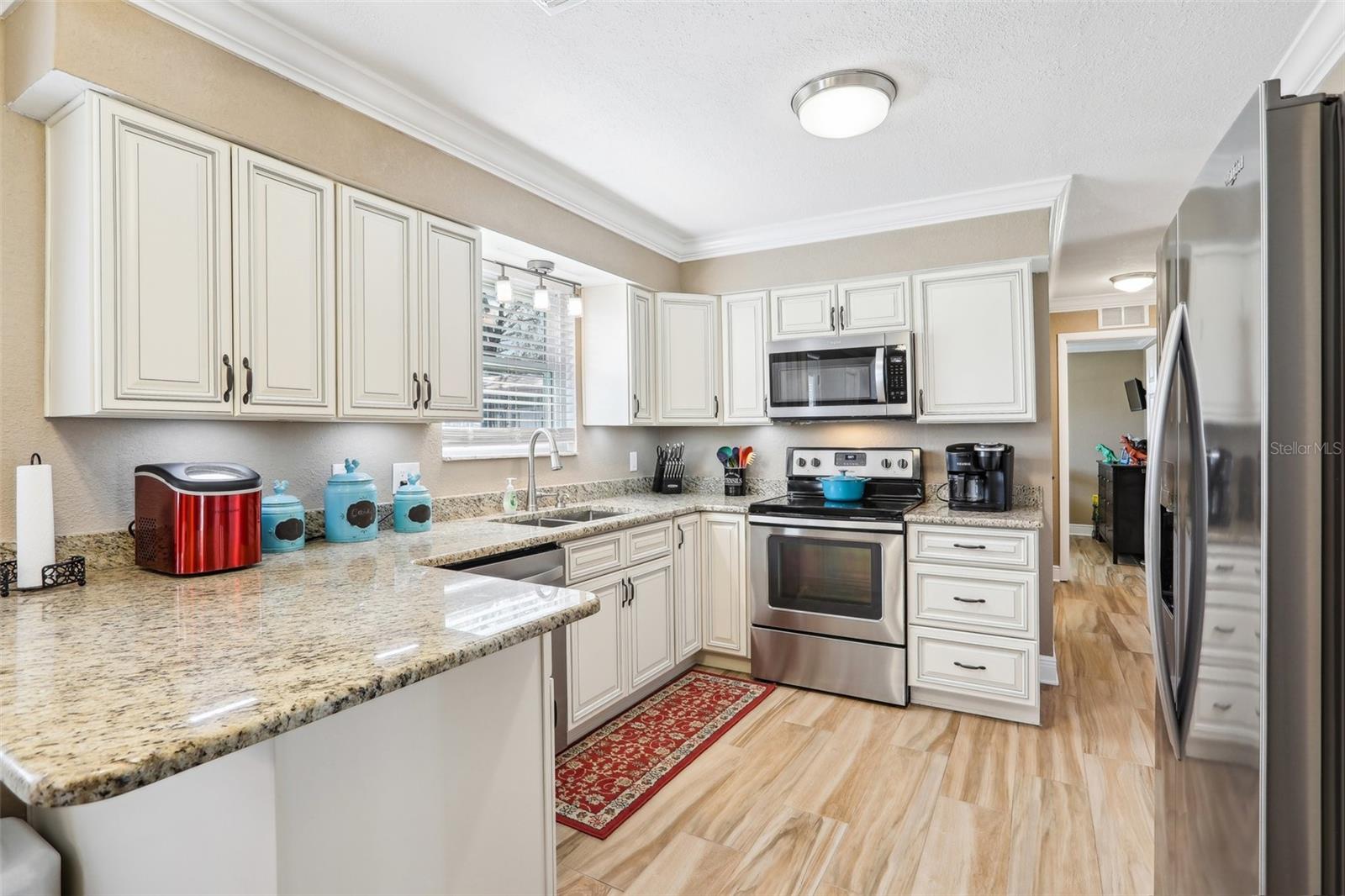 231 CR 482S, LAKE PANASOFFKEE, FL, 33538