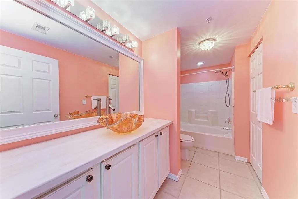 5552 BENTGRASS DR #7-203, SARASOTA, FL, 34235