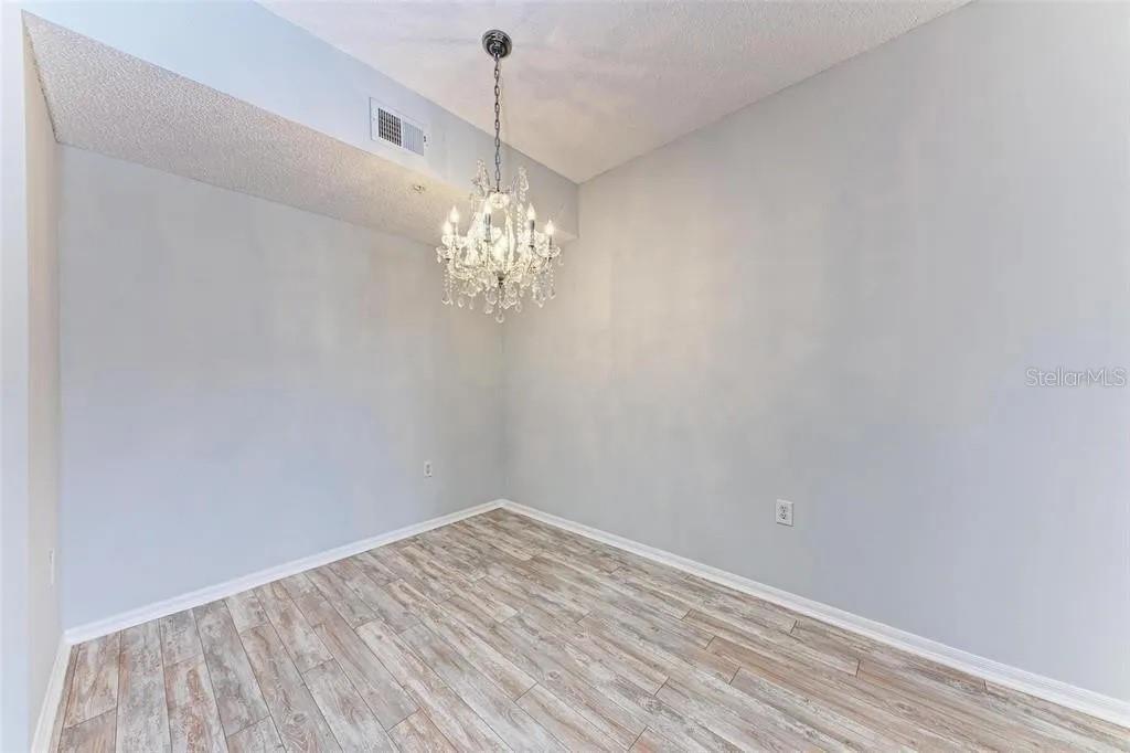 5552 BENTGRASS DR #7-203, SARASOTA, FL, 34235