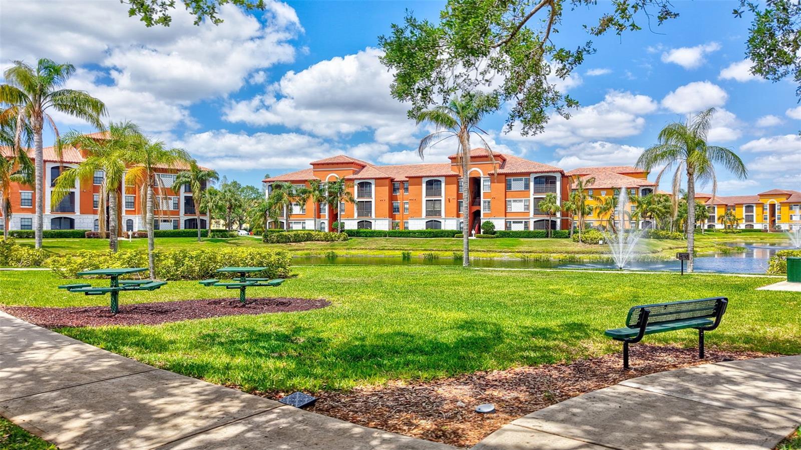 8341 38TH STREET CIR E #303, SARASOTA, FL, 34243