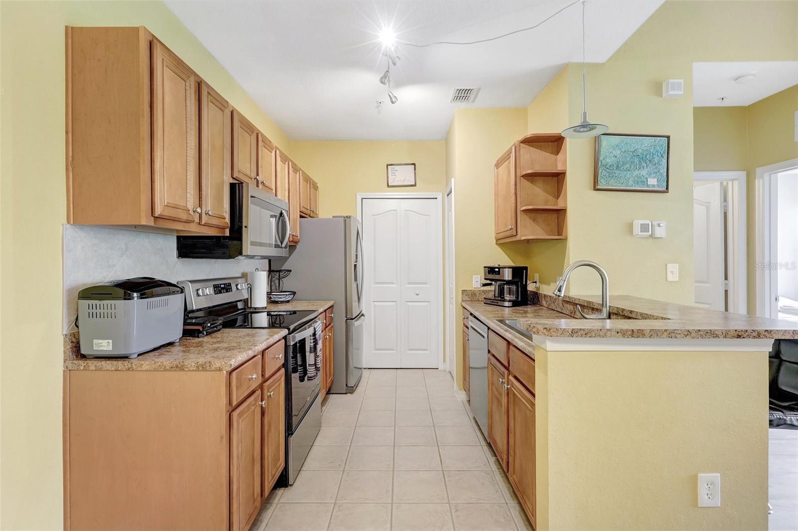8341 38TH STREET CIR E #303, SARASOTA, FL, 34243