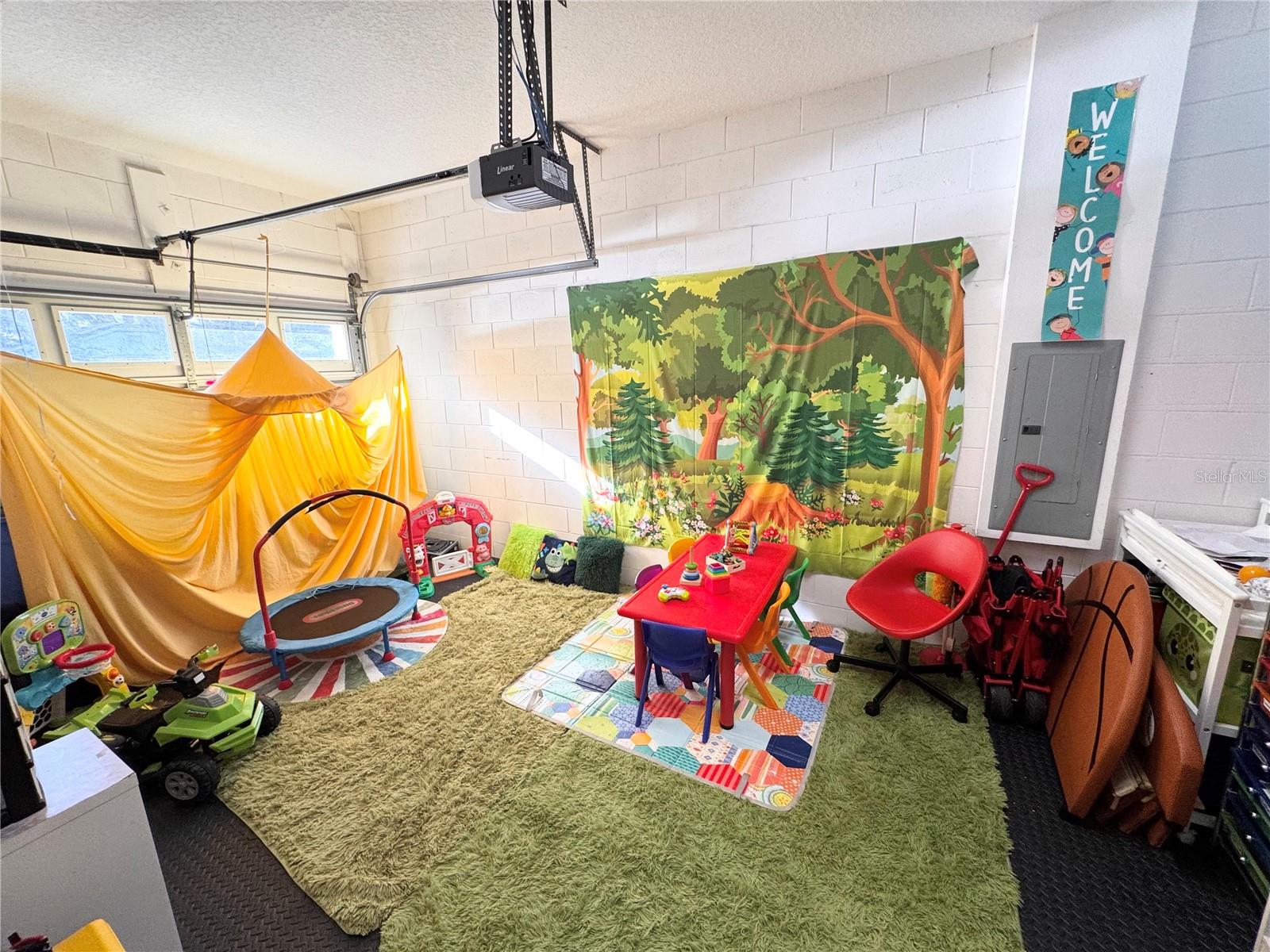 733 PUTNAM AVE, ORLANDO, FL, 32804