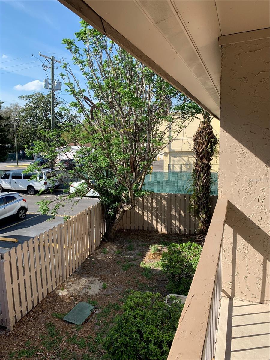 7526 NEEDLE LEAF PL #30, TAMPA, FL, 33617