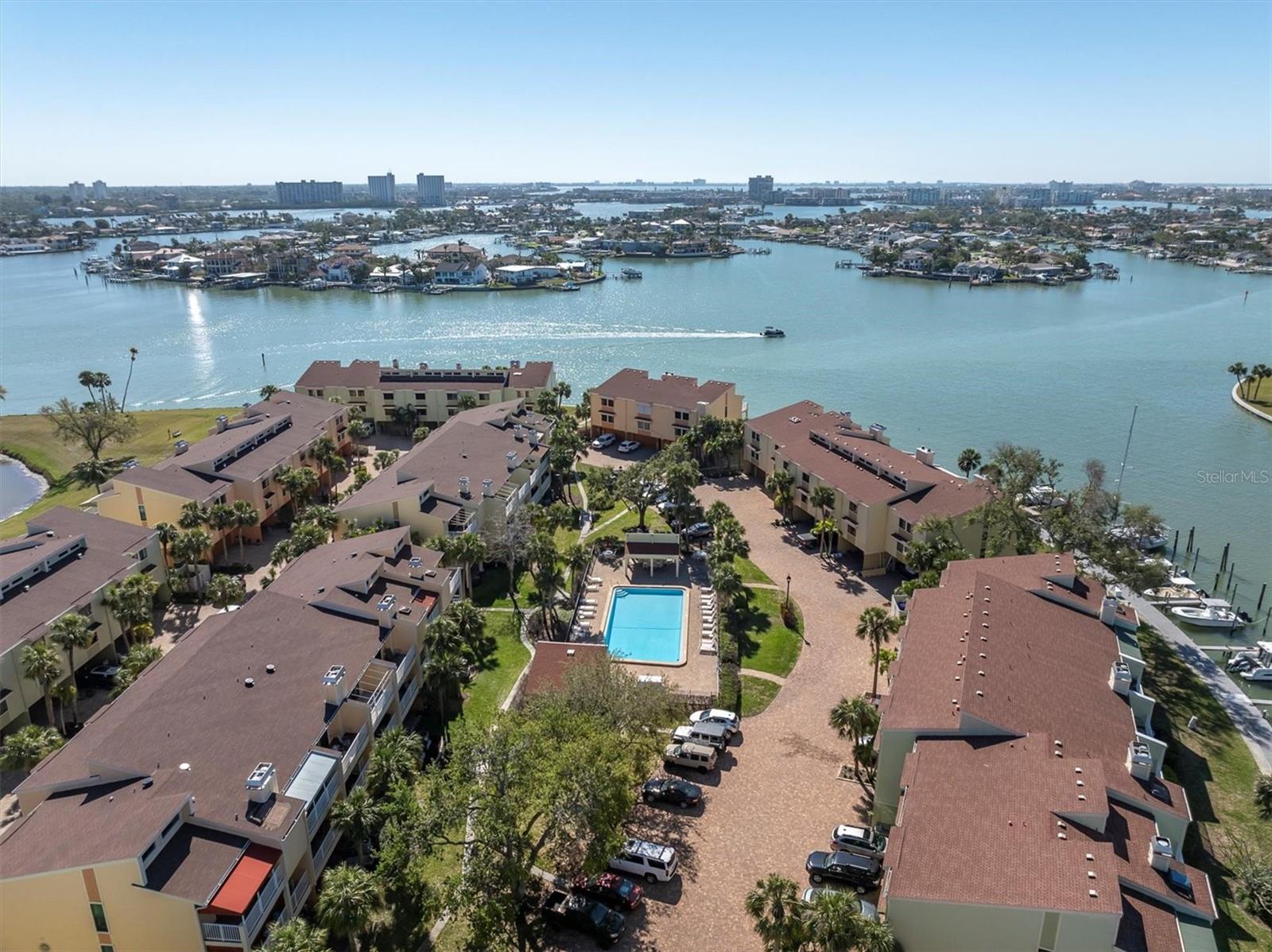 553 HAVEN POINT DR, TREASURE ISLAND, FL, 33706